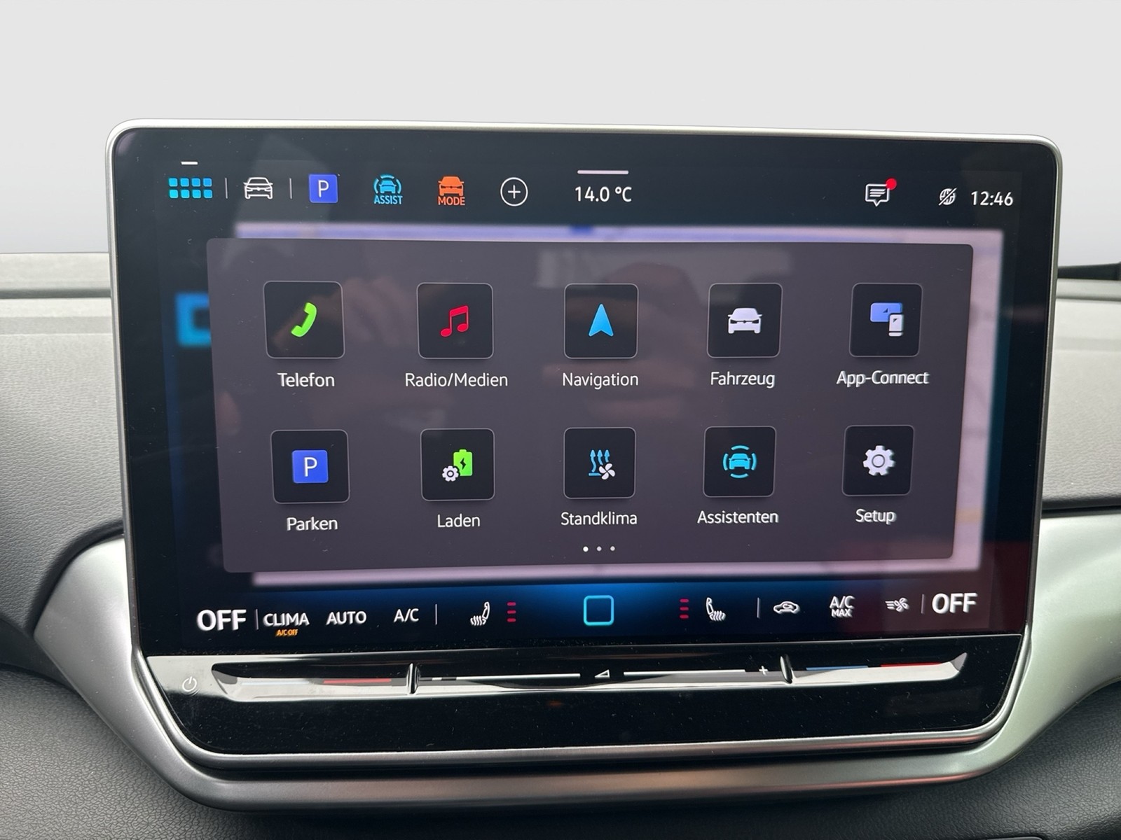 Volkswagen ID.4 Pro WÄRMEPUMPE AHK CAM ACC LM19 NAVI SITZHZ