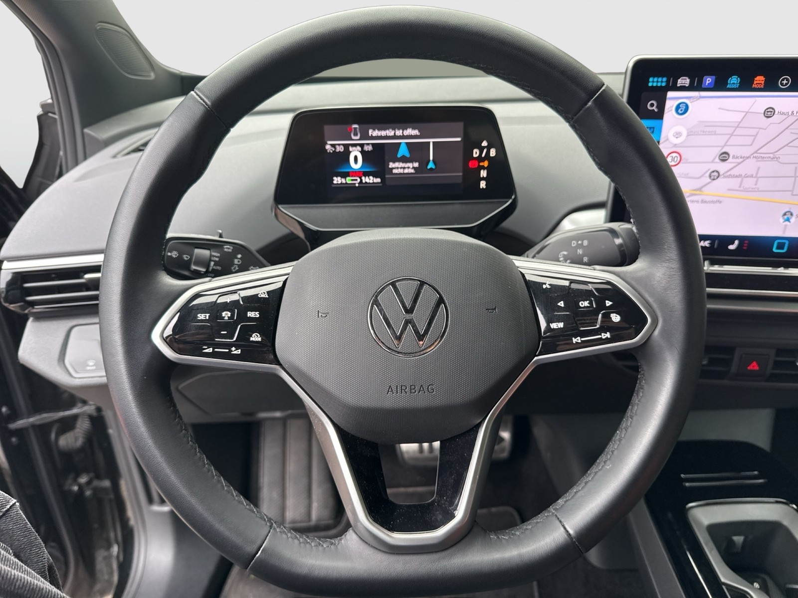 Volkswagen ID.4 Pro WÄRMEPUMPE AHK CAM ACC LM19 NAVI SITZHZ