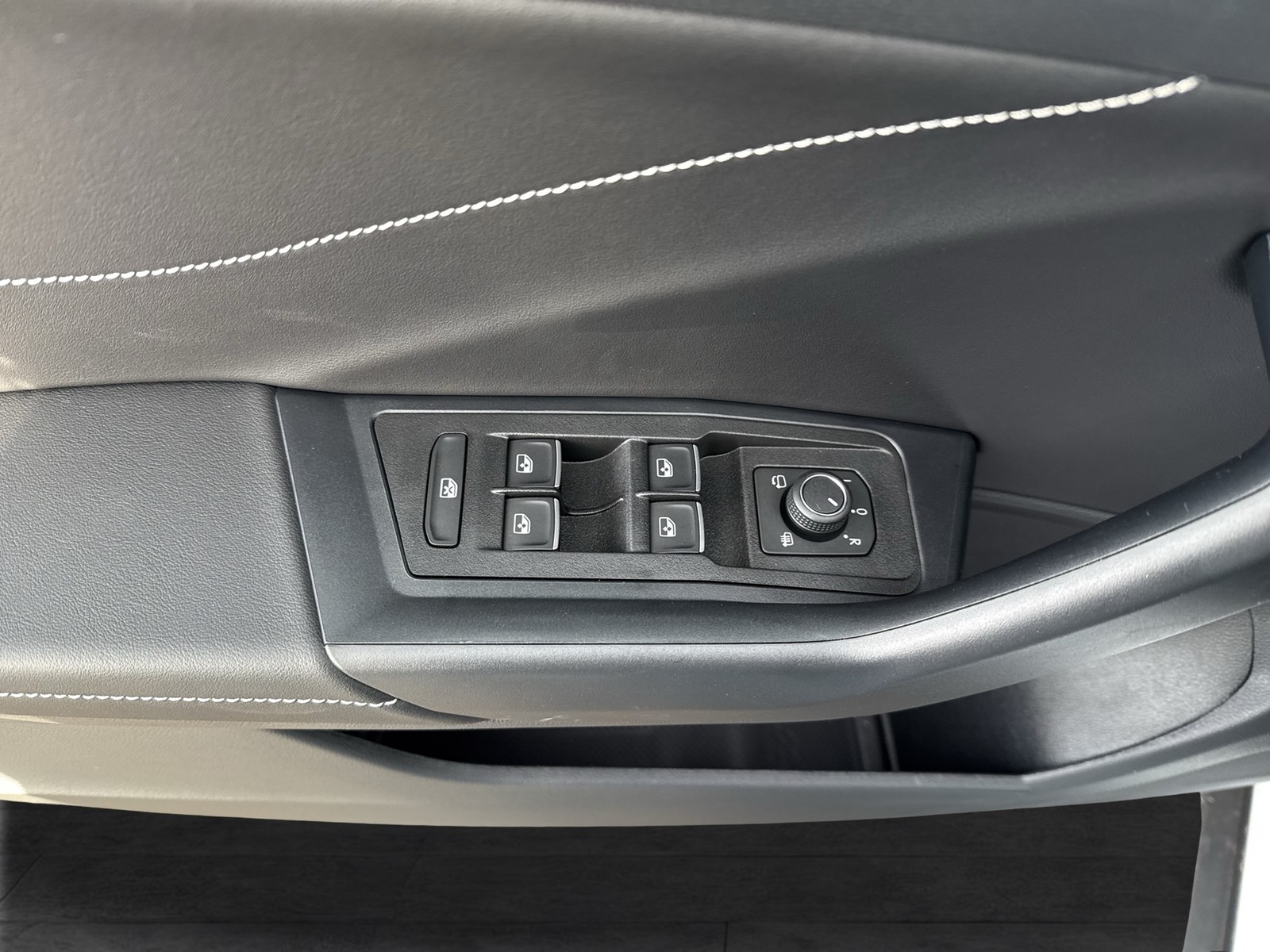 Volkswagen T-Roc 2.0 GOAL ACC SITZHEIZUNG KAMERA LED+ AHK