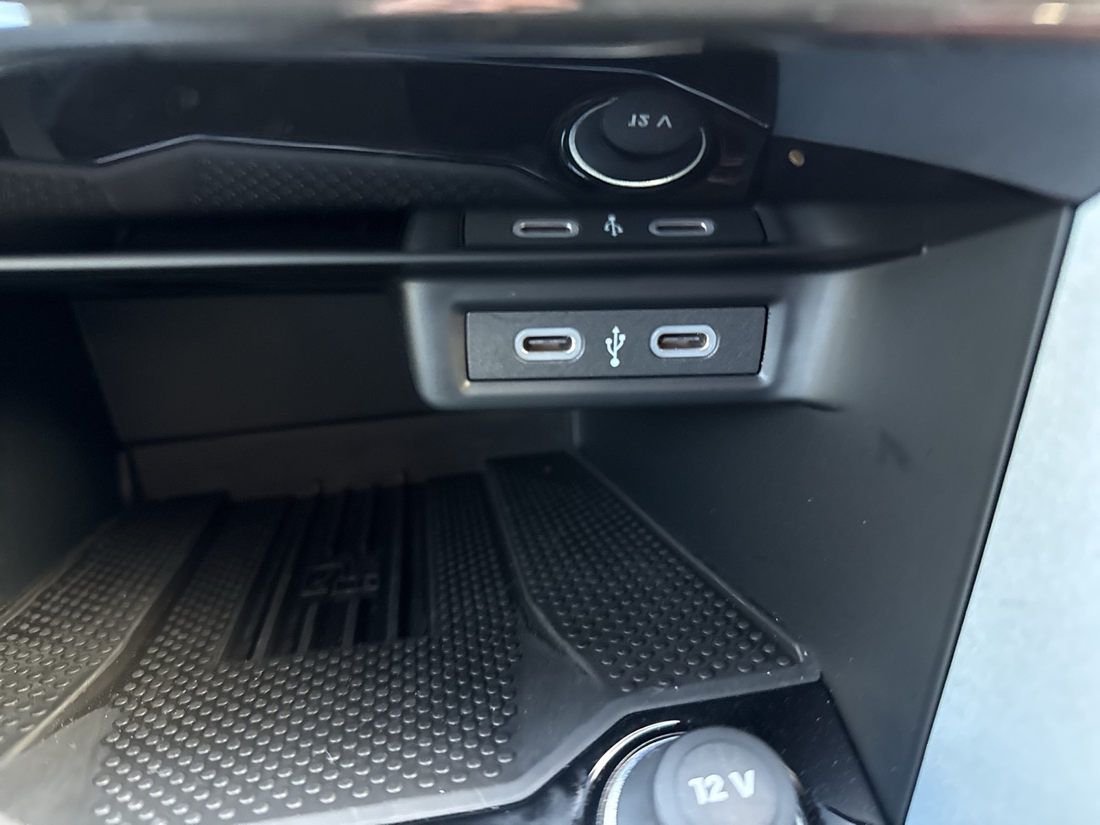 Volkswagen T-Roc 2.0 GOAL ACC SITZHEIZUNG KAMERA LED+ AHK