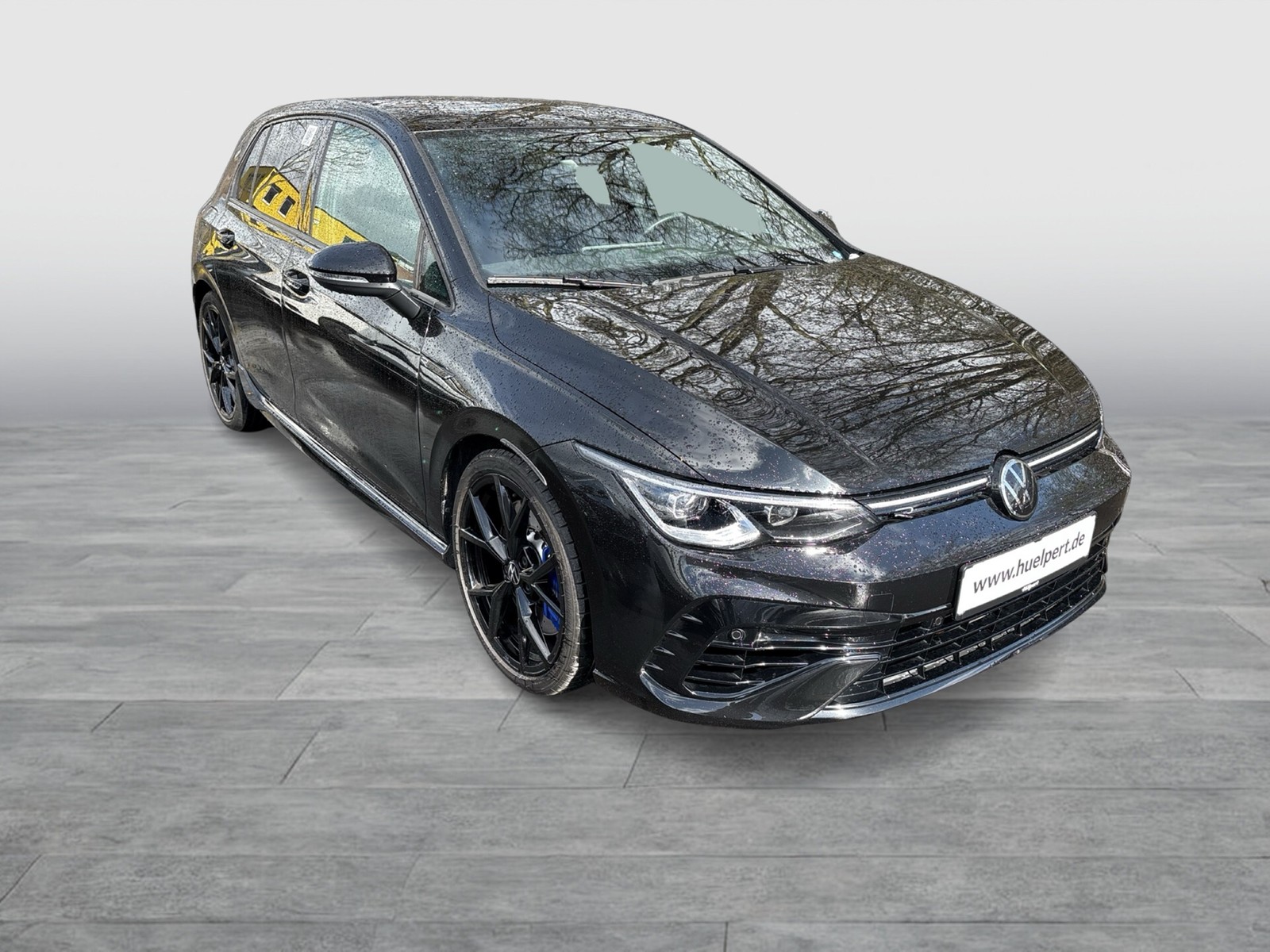 Volkswagen Golf VIII 2.0 R BLACKSTYLE 4X4 PANO HARMANKARDON