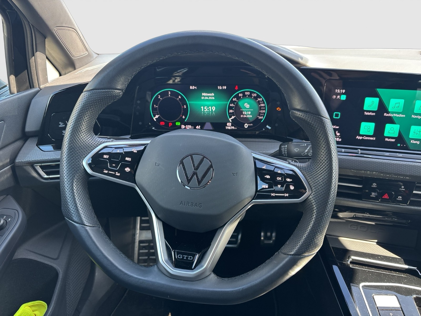 Volkswagen Golf VIII 2.0 GTD CAM LED+ CARPLAY LM17 SITZHEIZ