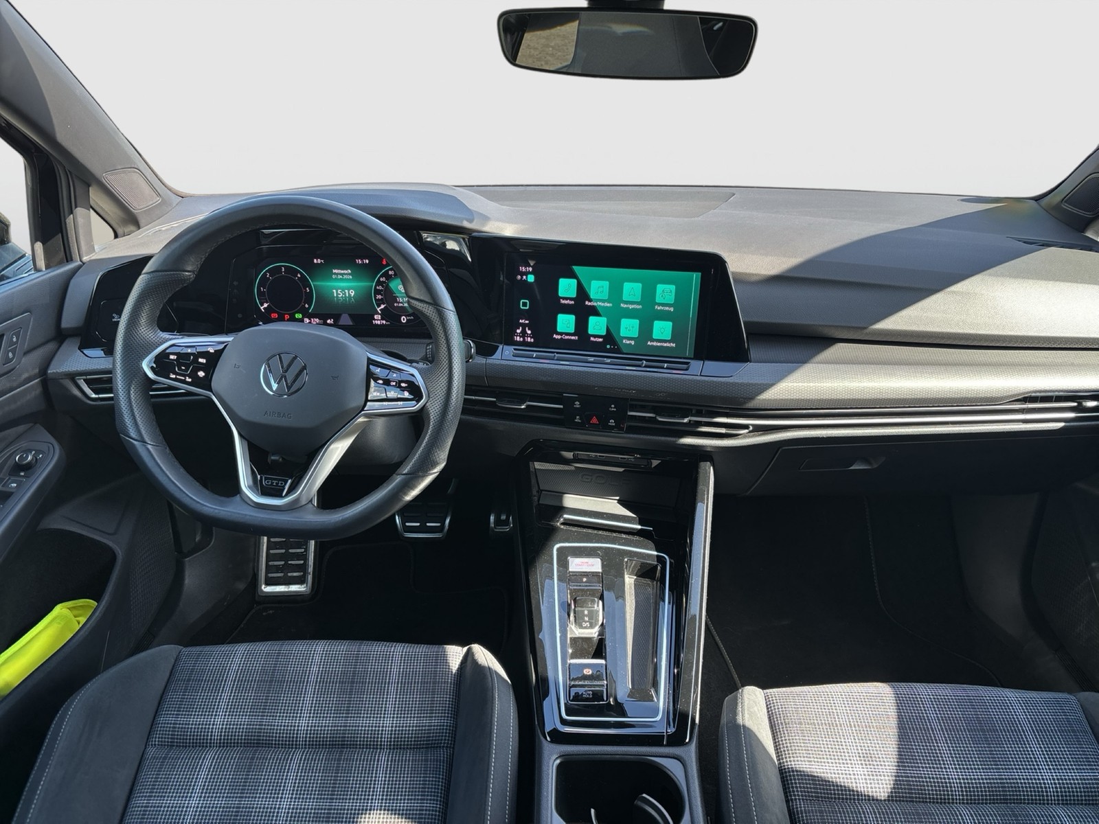 Volkswagen Golf VIII 2.0 GTD CAM LED+ CARPLAY LM17 SITZHEIZ