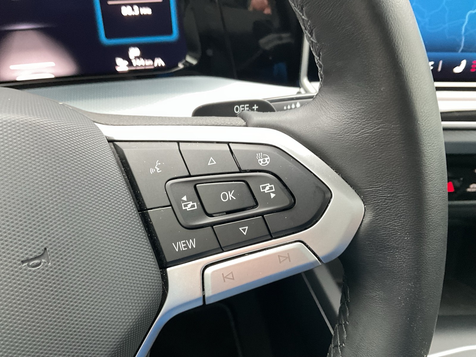 Volkswagen Golf VIII 1.5 HYBRID GOAL FACELIFT ACC CARPLAY