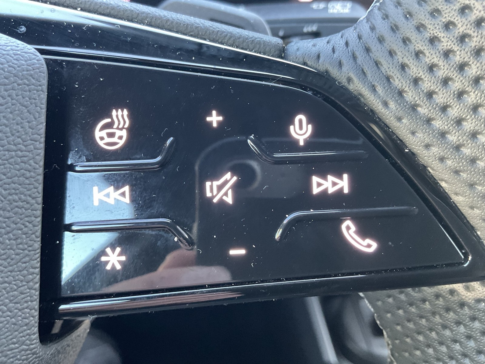 Audi Q6 e-tron quattro S LINE PANO B&O 360°CAM LM21