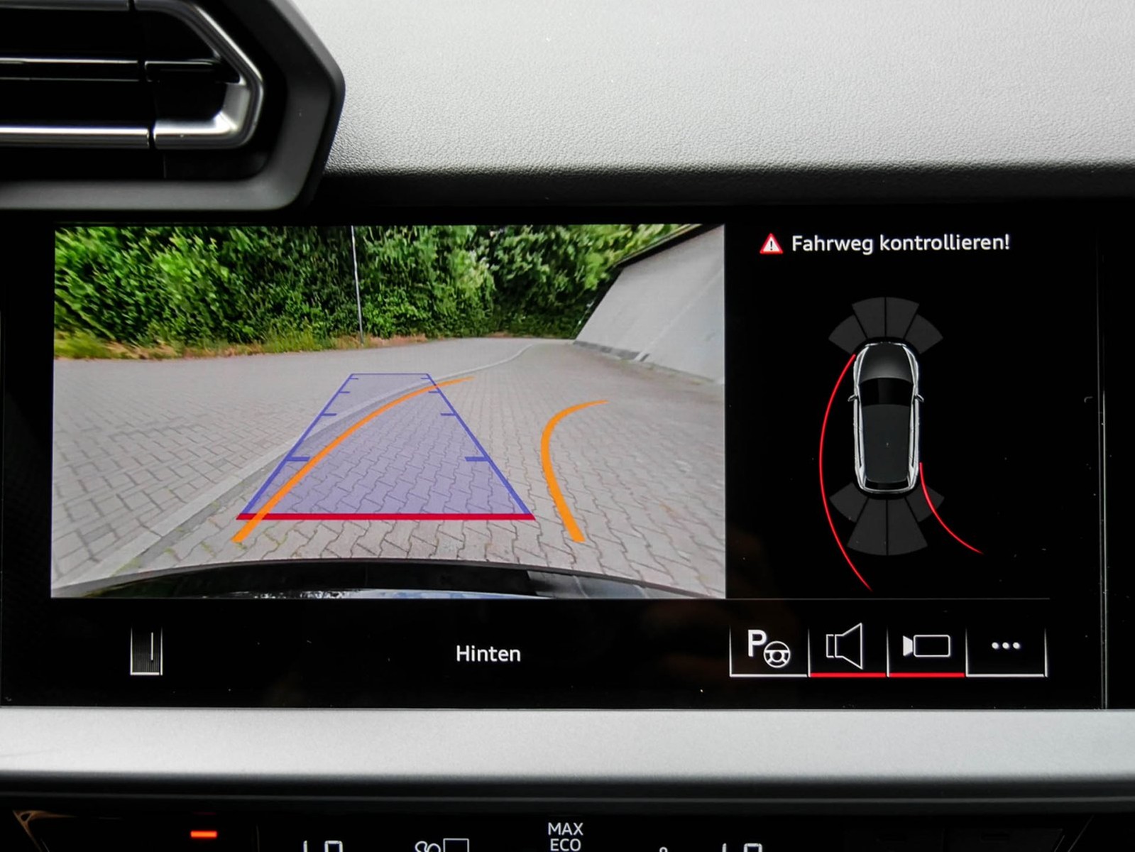Audi A3 Sportback 35 S LINE FACELIFT AHK CAM ACC LM19