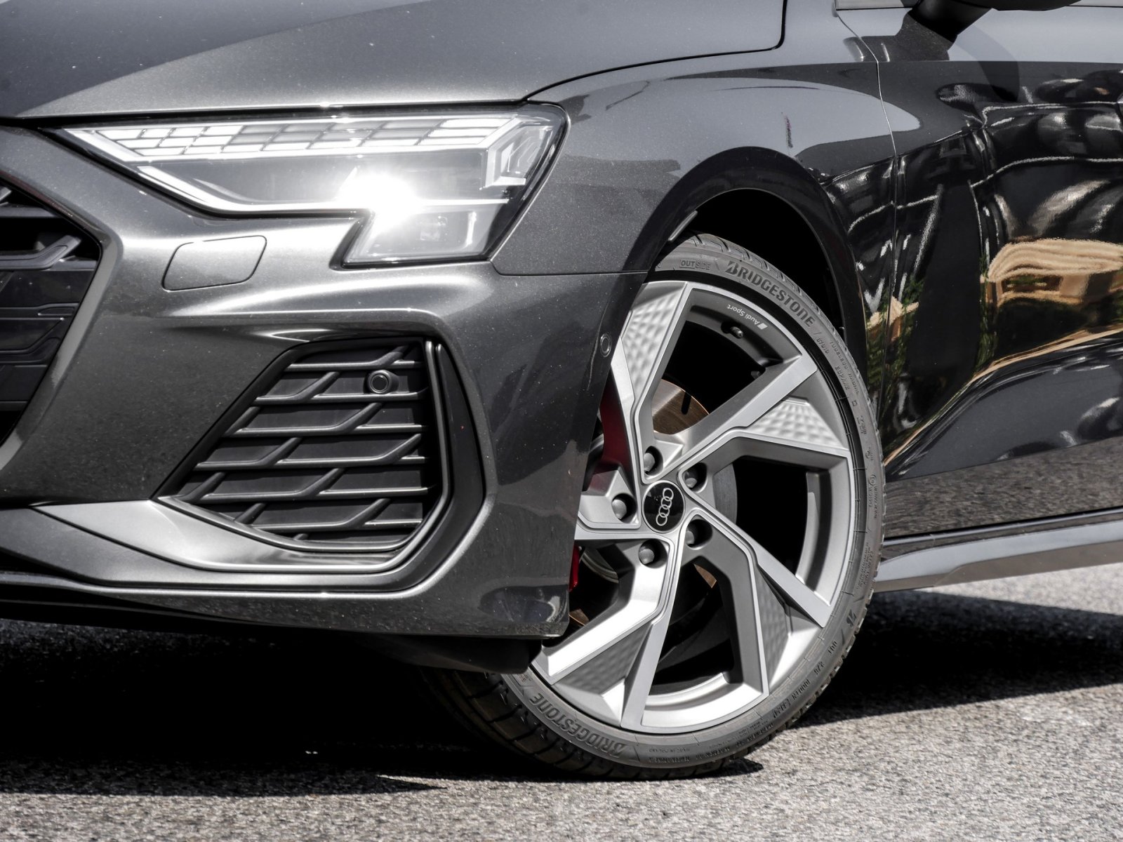 Audi A3 Sportback 35 S LINE FACELIFT AHK CAM ACC LM19