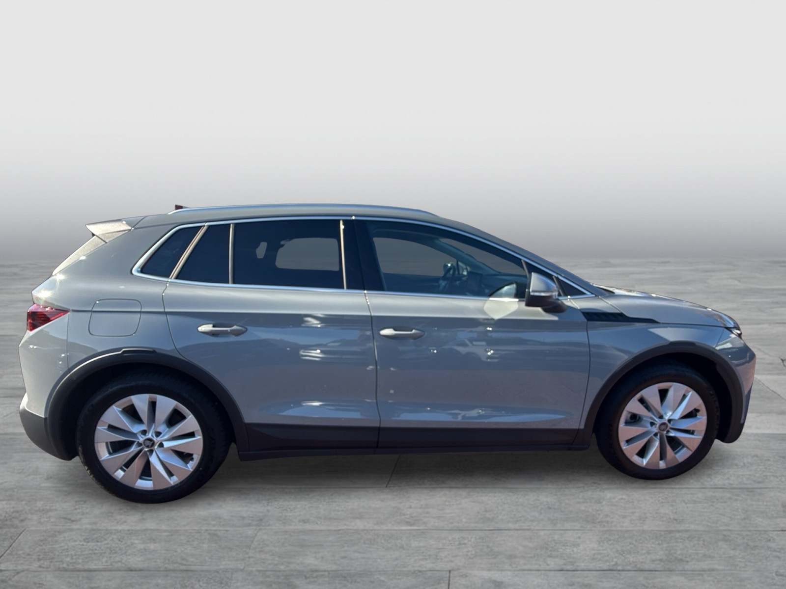 Skoda Elroq 85 LOFT WÄRMEPUMPE CAM ACC LM19 MATRIX NAVI