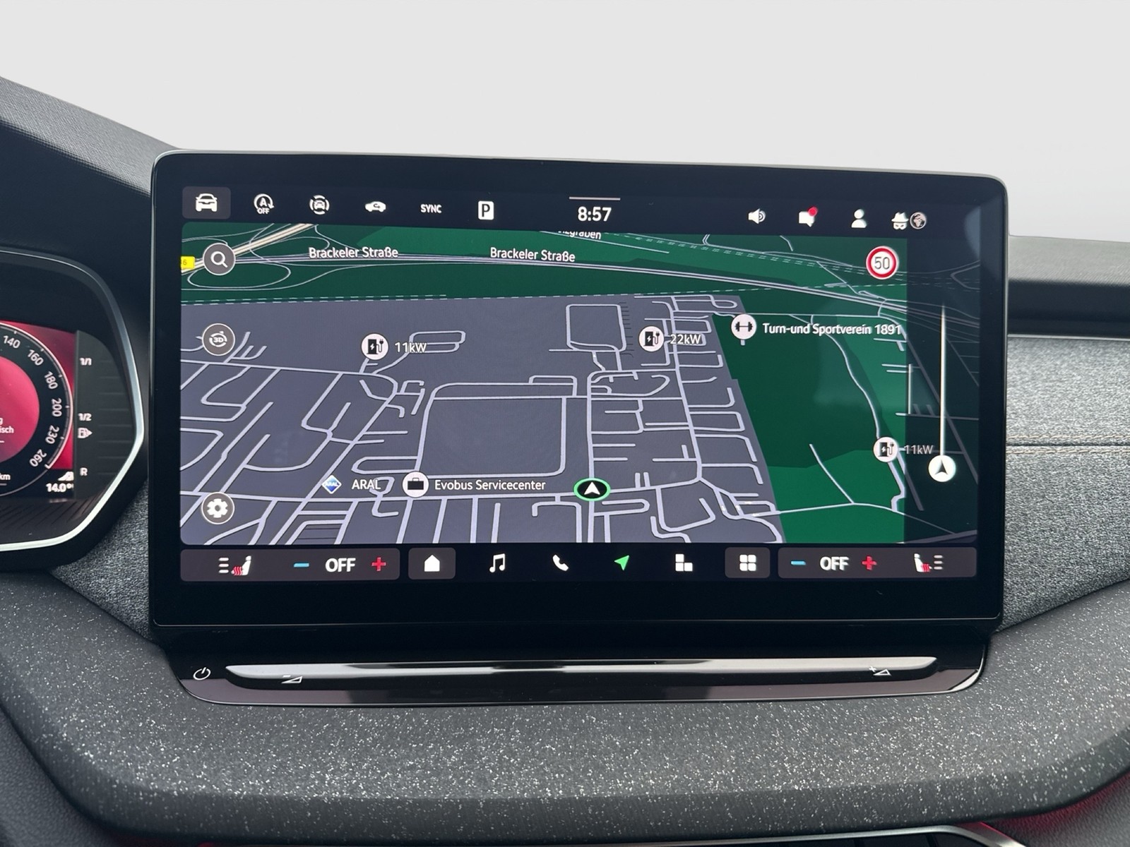 Skoda Octavia Combi 1.5 e-TEC SELECTION PANO 360°CAM