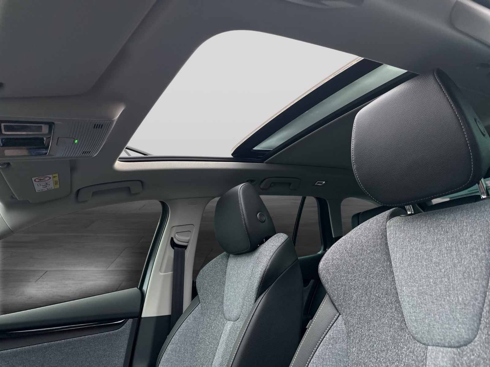 Skoda Octavia Combi 1.5 e-TEC SELECTION PANO 360°CAM