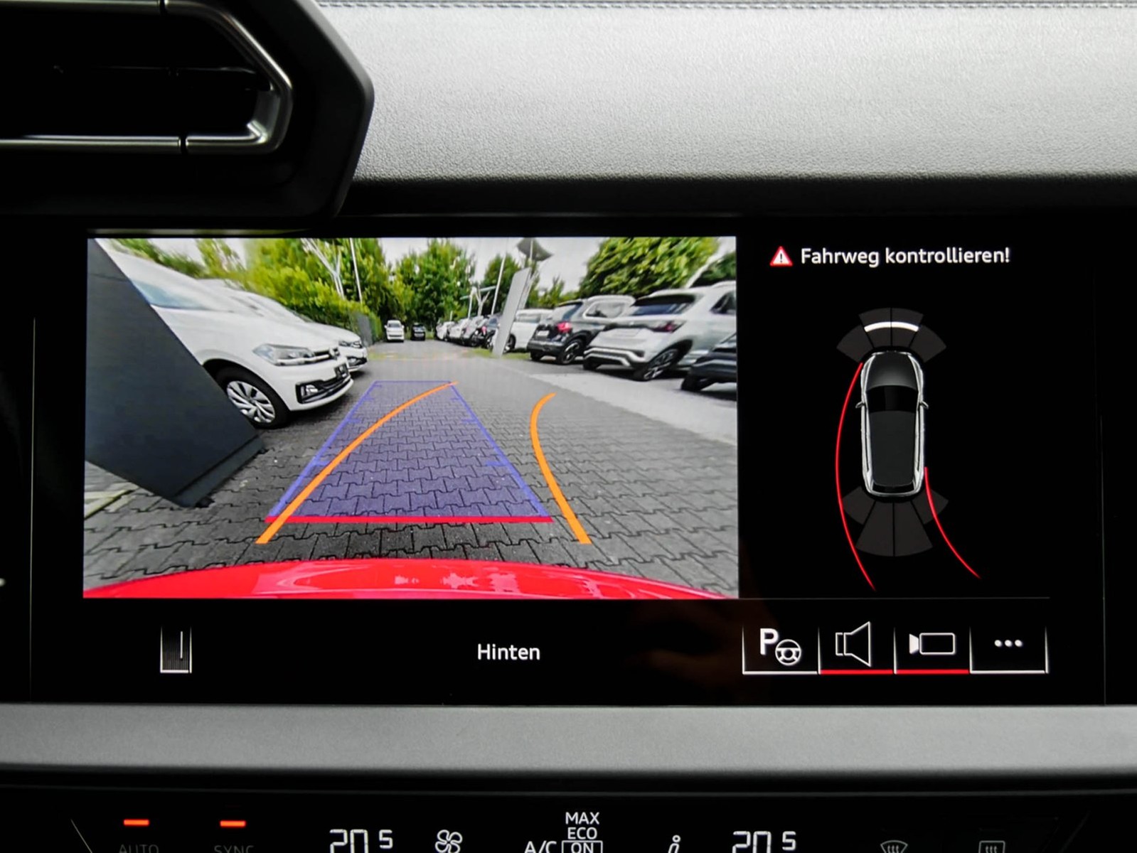Audi A3 Sportback 30 S LINE FACELIFT AHK CAM ACC LM18