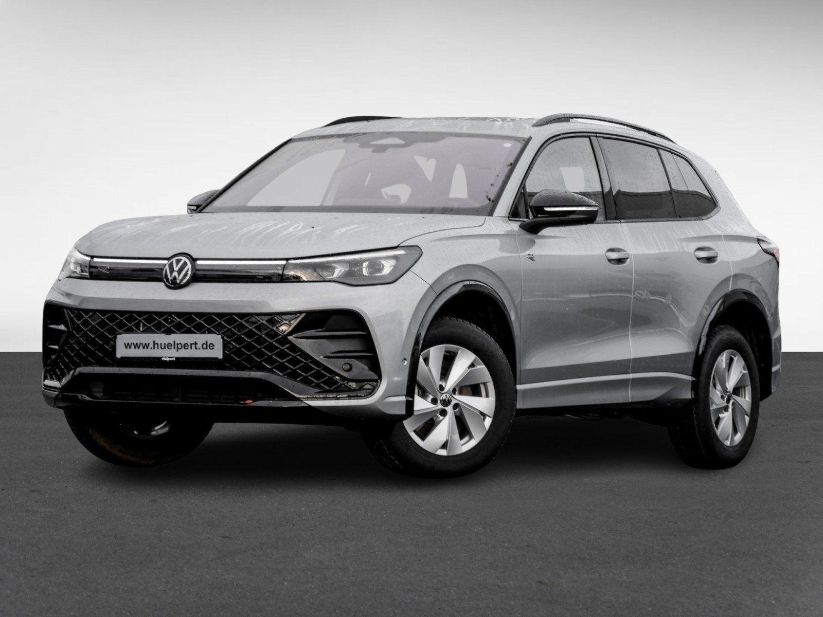 Volkswagen Tiguan 2.0 TDI R-LINE DSG AHK PANO STDHZG