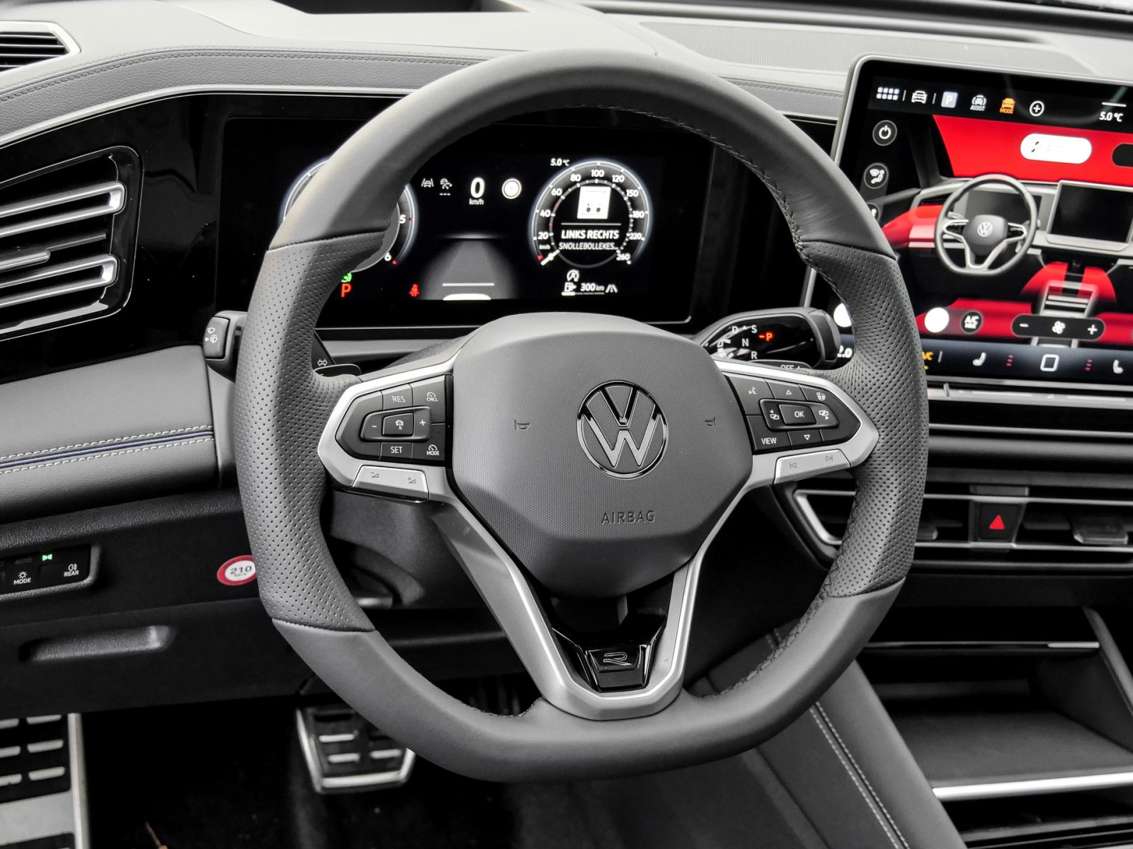 Volkswagen Tiguan 2.0 TDI R-LINE DSG AHK PANO STDHZG