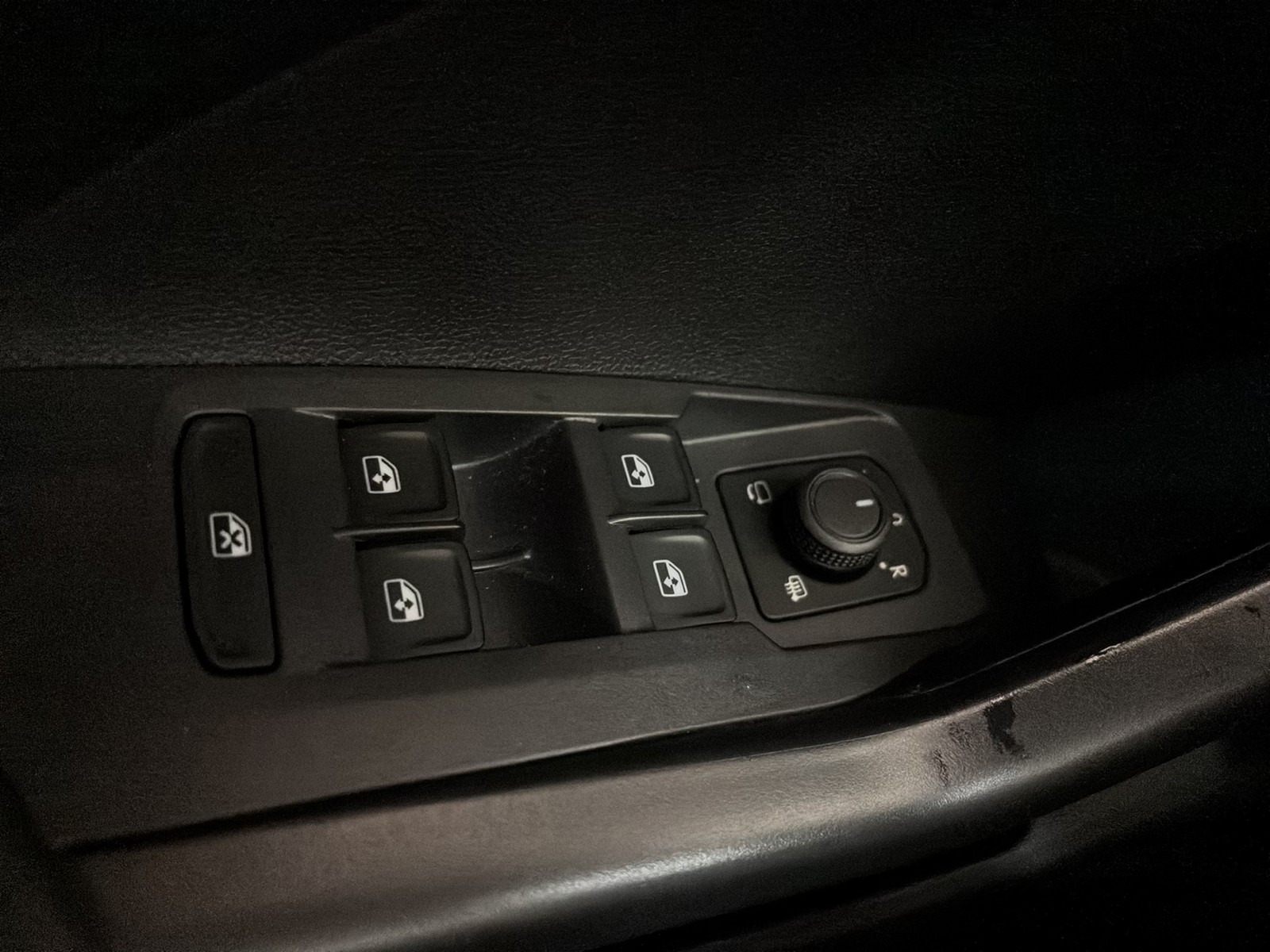 Volkswagen T-Cross 1.0 LIFE KAMERA ACC SITZHEIZUNG LED