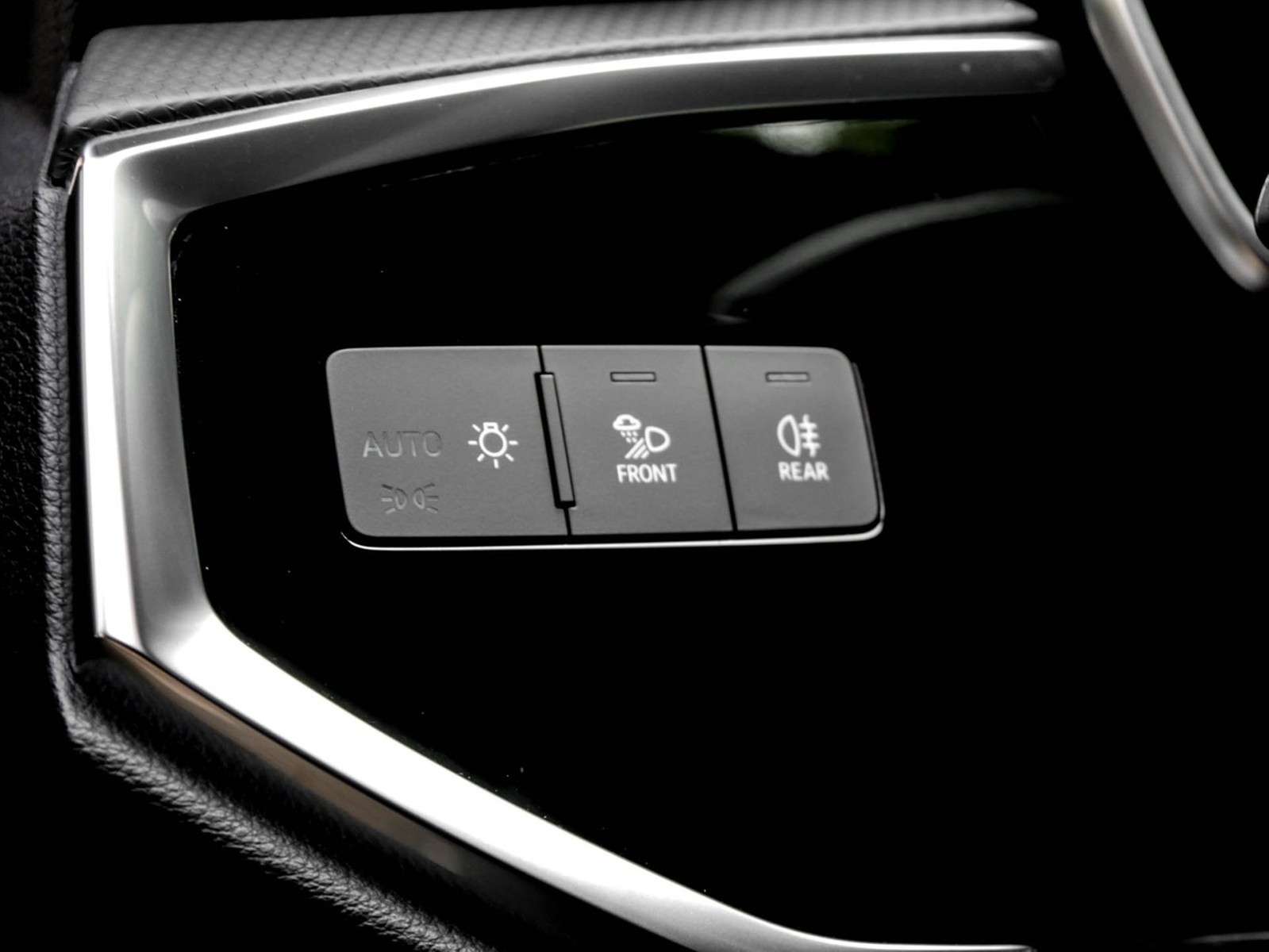 Audi Q3 Sportback 40 quattro S LINE BLACKPAK AHK LM19