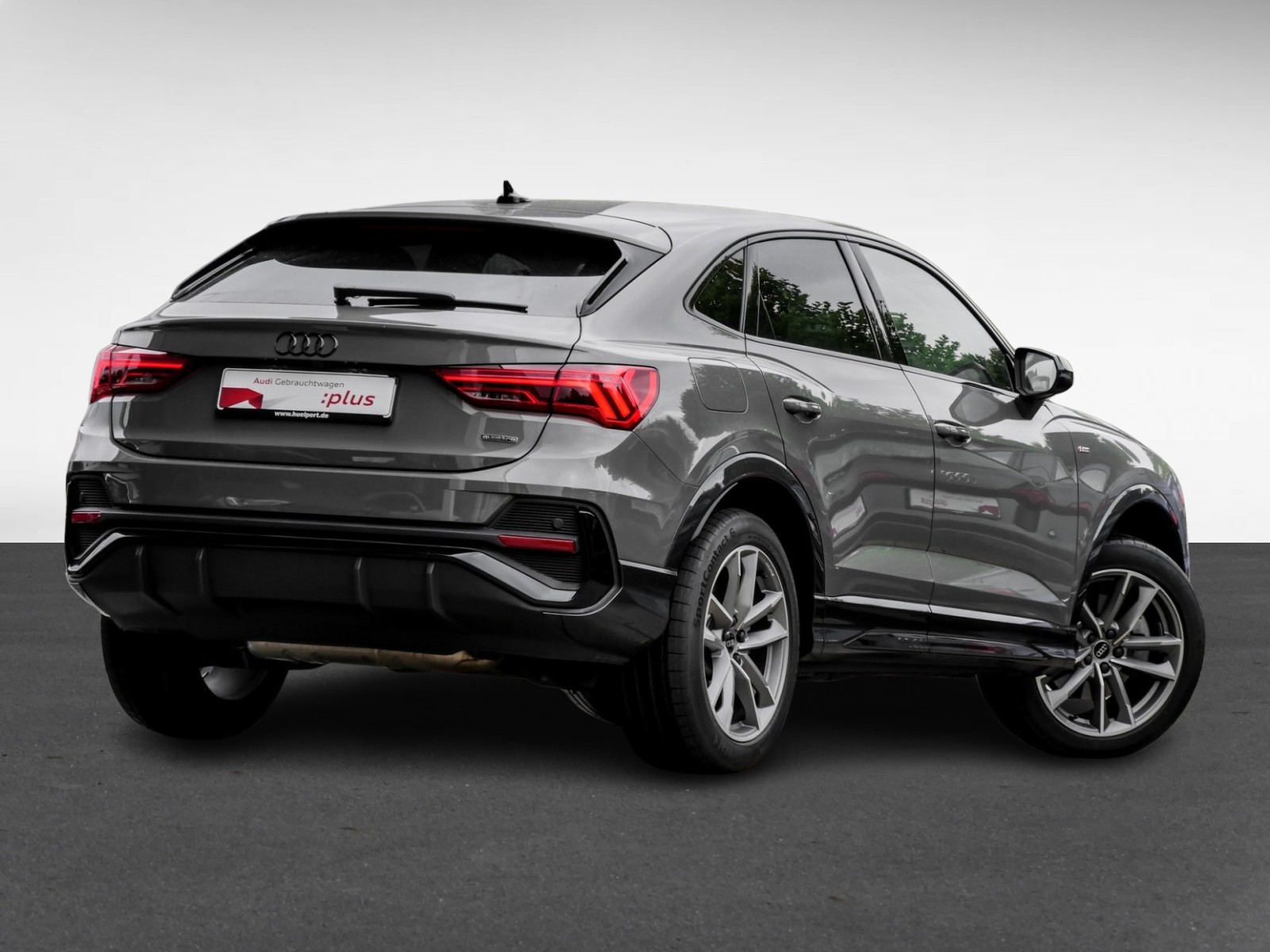 Audi Q3 Sportback 40 quattro S LINE BLACKPAK AHK LM19