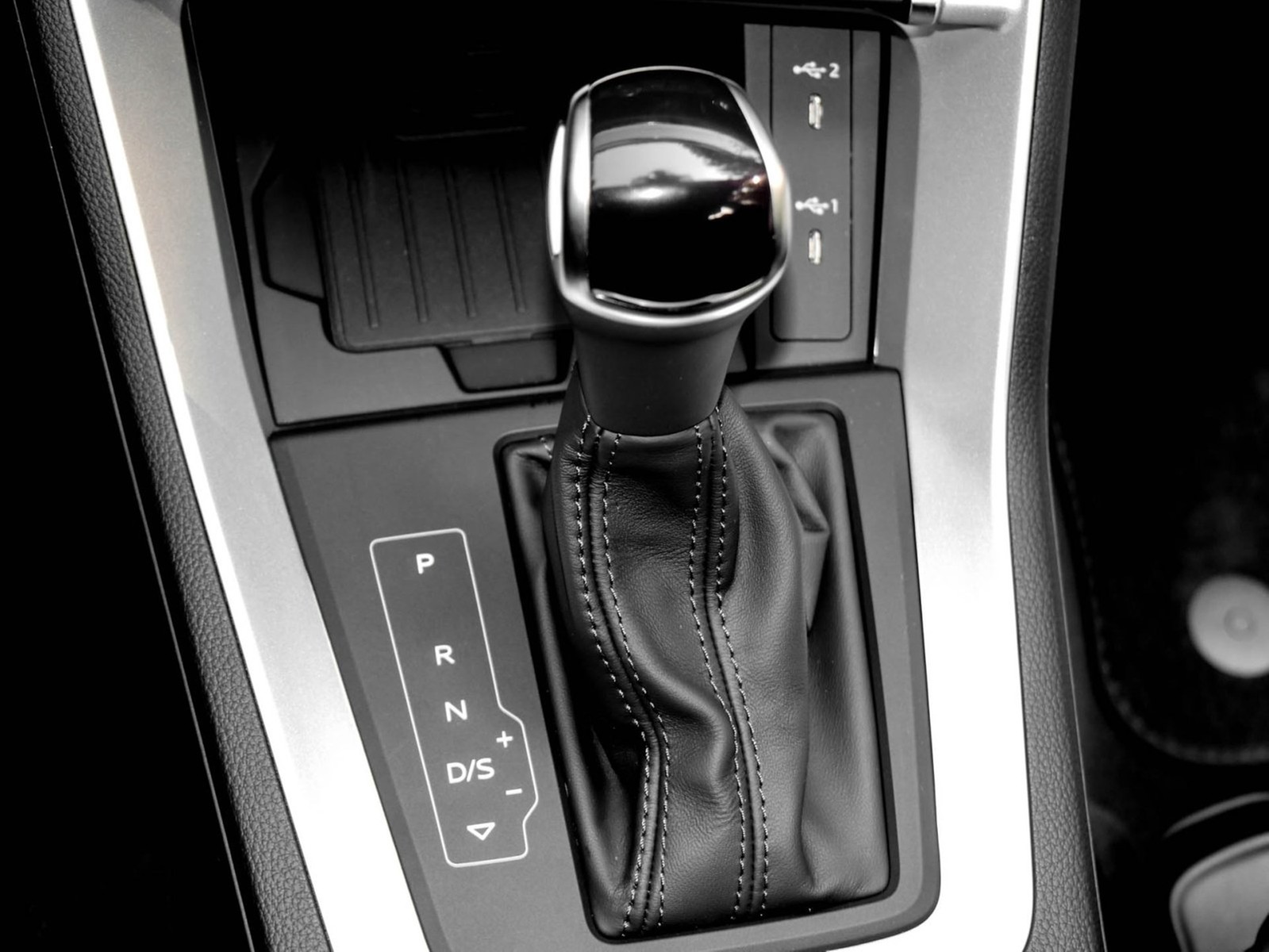 Audi Q3 Sportback 40 quattro S LINE BLACKPAK AHK LM19