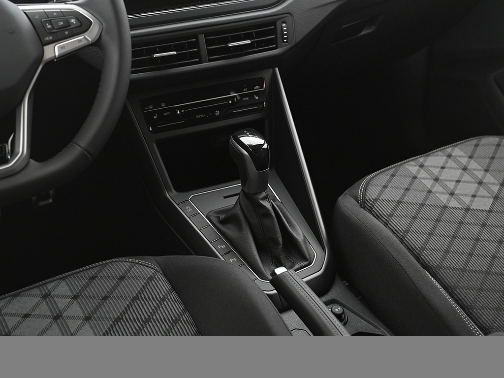 Volkswagen Polo 1.0 R-LINE CAM ACC LM17 NAVI CARPLAY SITZHZ