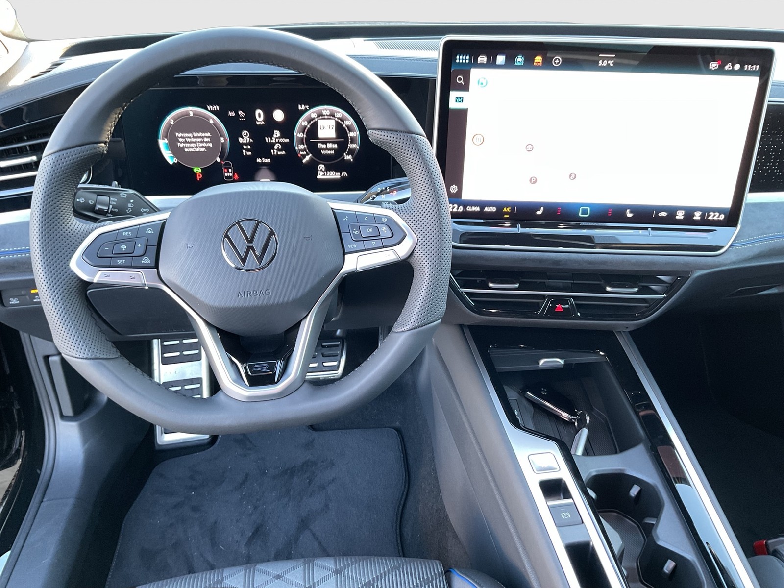 Volkswagen Passat Variant 2.0 R-LINE NEUES MODELL AHK LM19