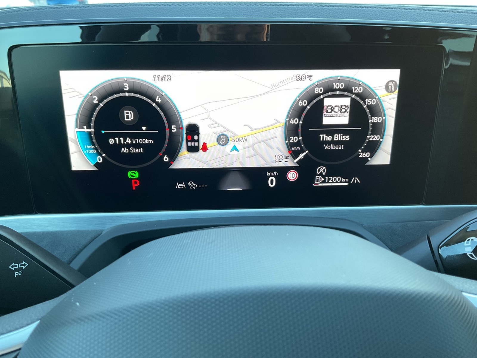 Volkswagen Passat Variant 2.0 R-LINE NEUES MODELL AHK LM19