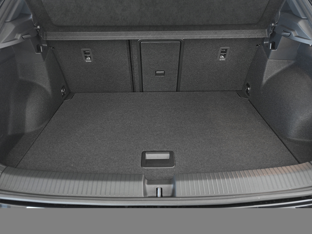 Volkswagen T-Roc 1.5 R-LINE BLACKSTYLE AHK CAM ACC LM19 NAVI