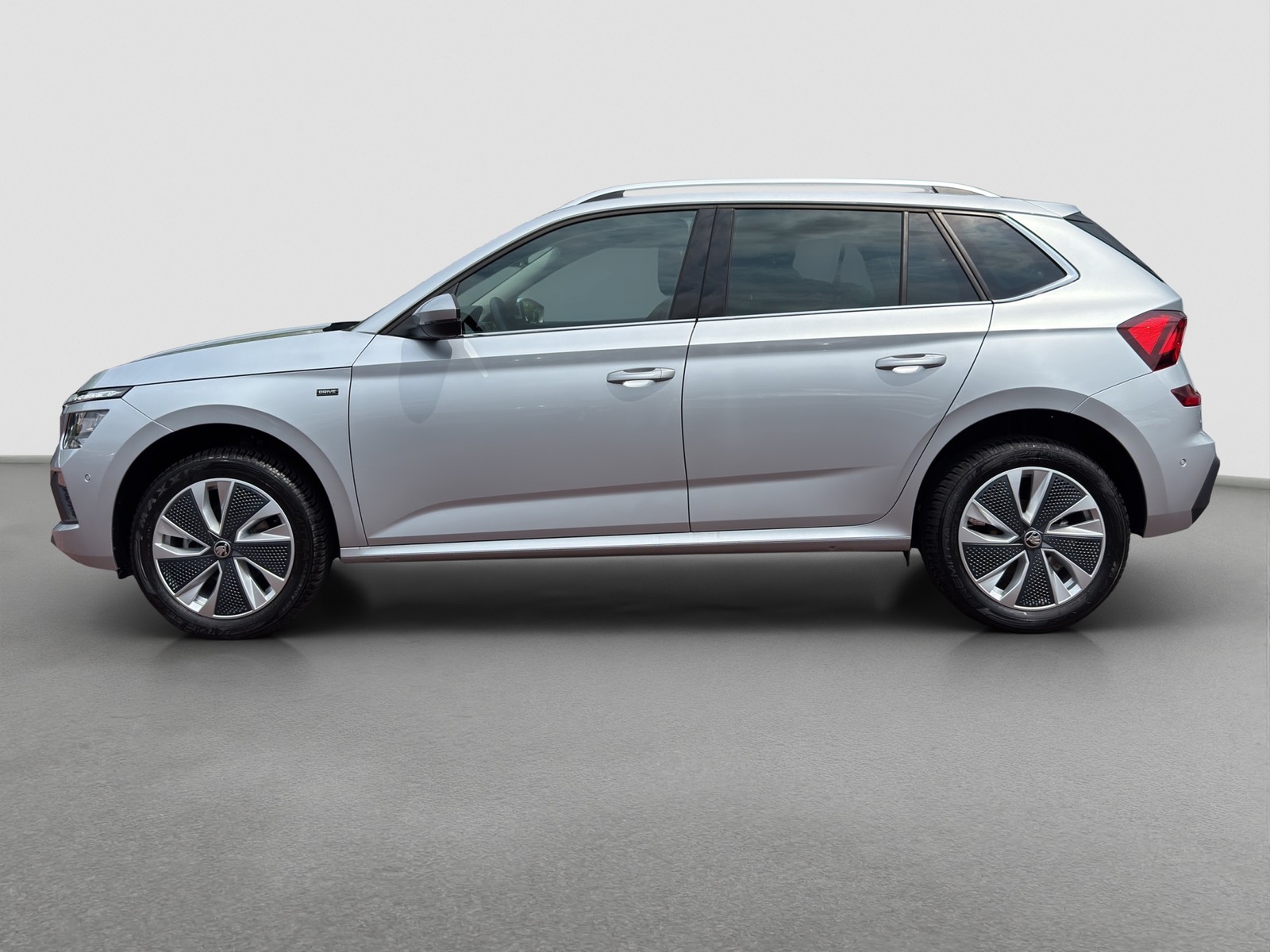 Skoda Kamiq 1.0 DRIVE AHK CAM LM17 EKLAPPE NAVI SITZHZ