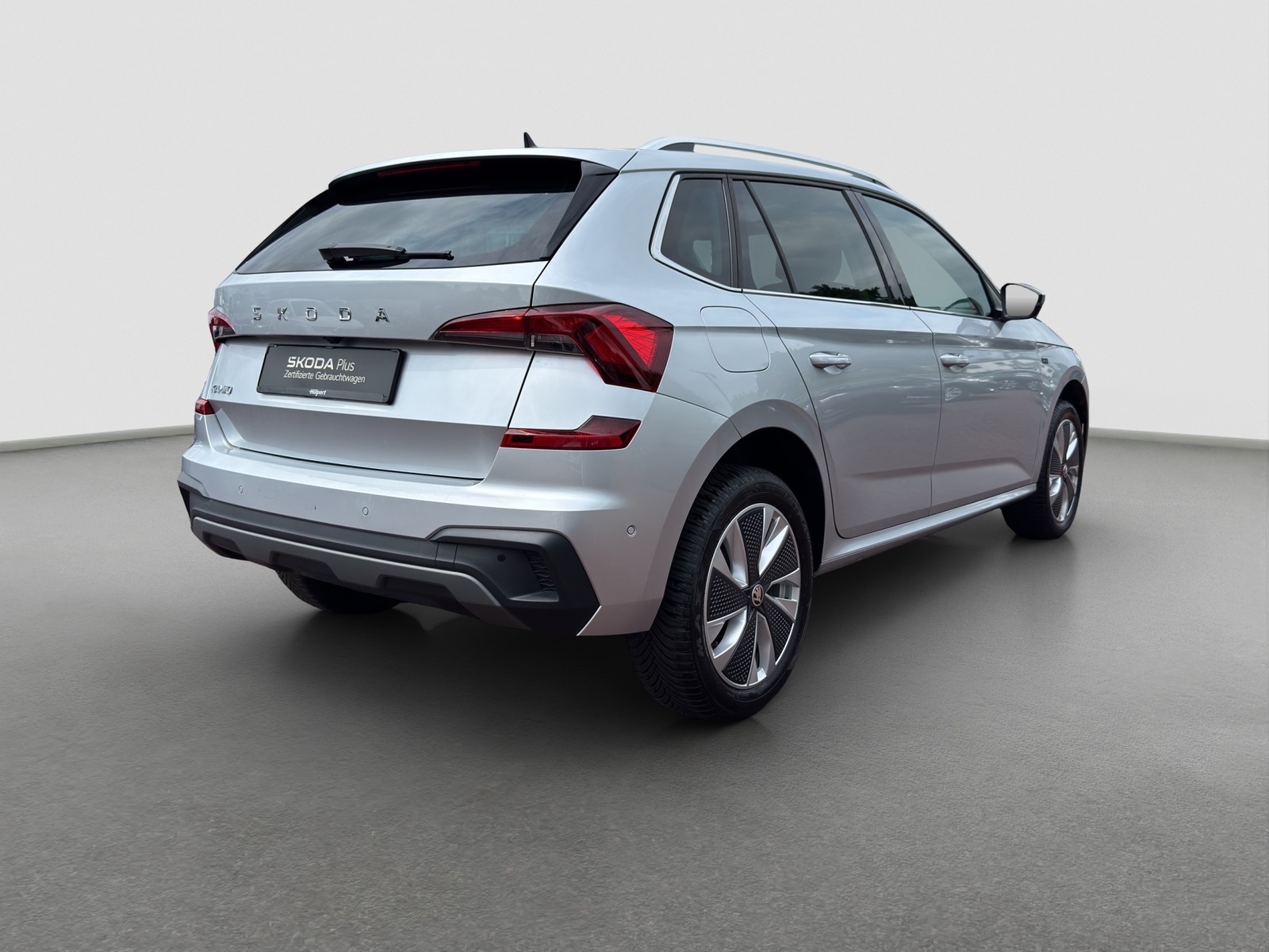 Skoda Kamiq 1.0 DRIVE AHK CAM LM17 EKLAPPE NAVI SITZHZ