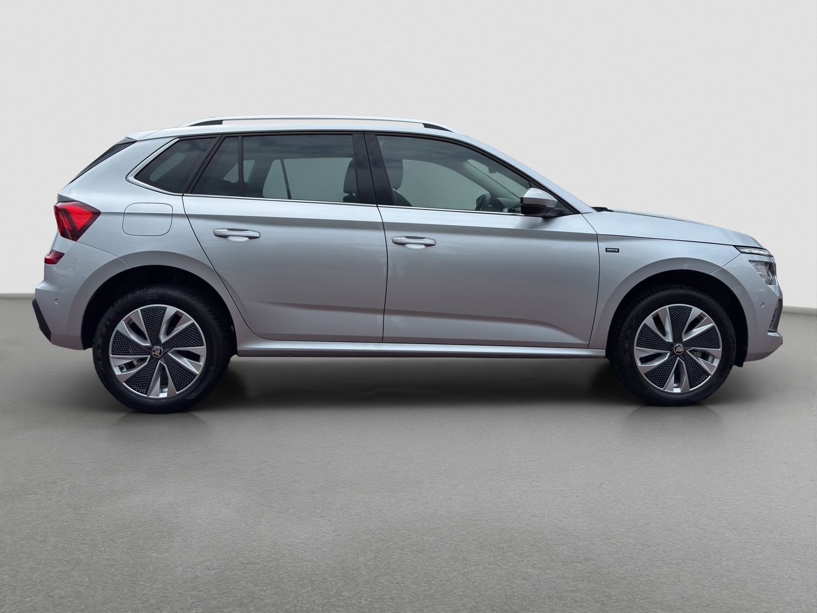 Skoda Kamiq 1.0 DRIVE AHK CAM LM17 EKLAPPE NAVI SITZHZ