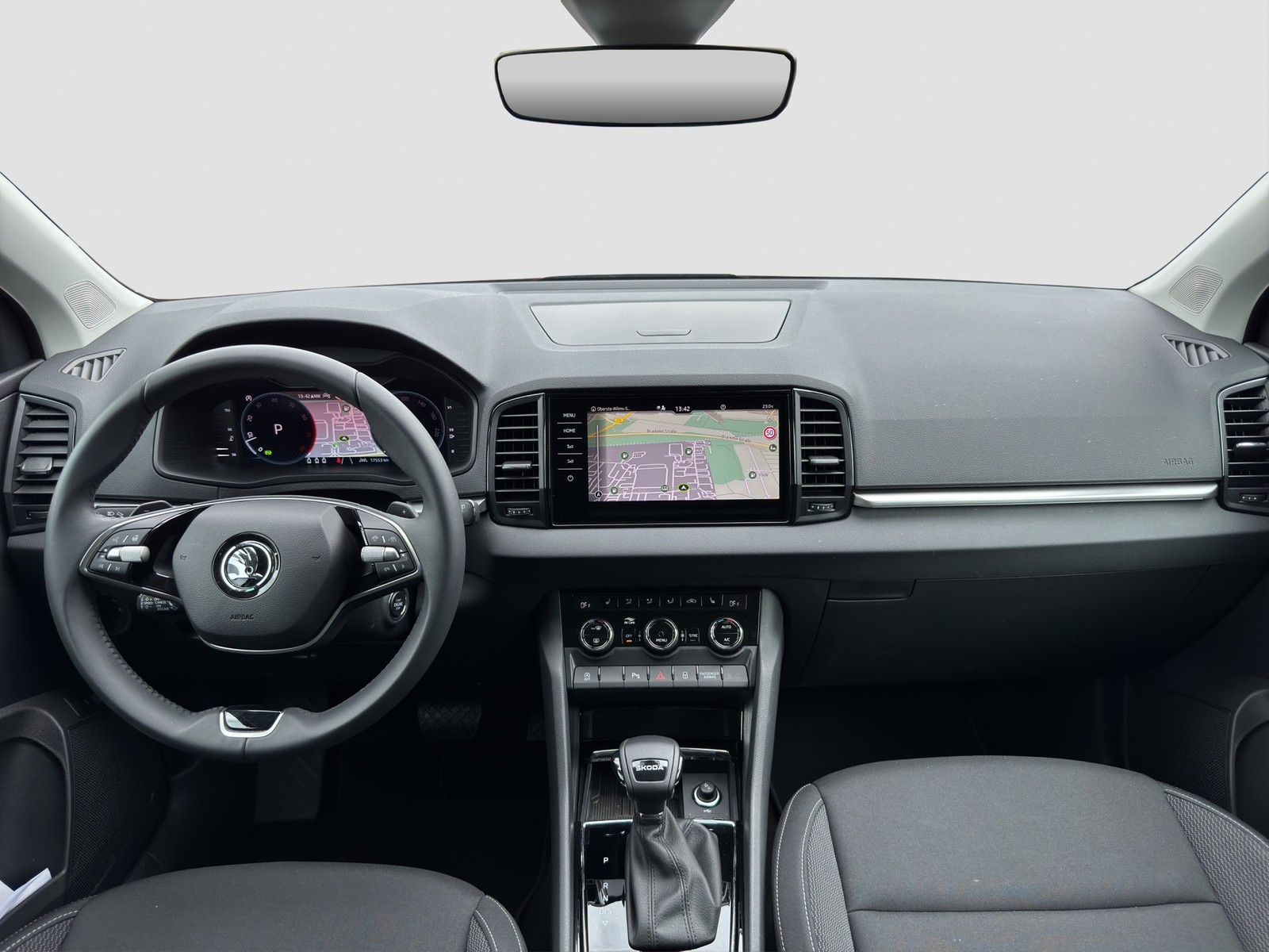 Skoda Karoq 1.5 SELECTION CAM ACC EKLAPPE NAVICOLUMBUS