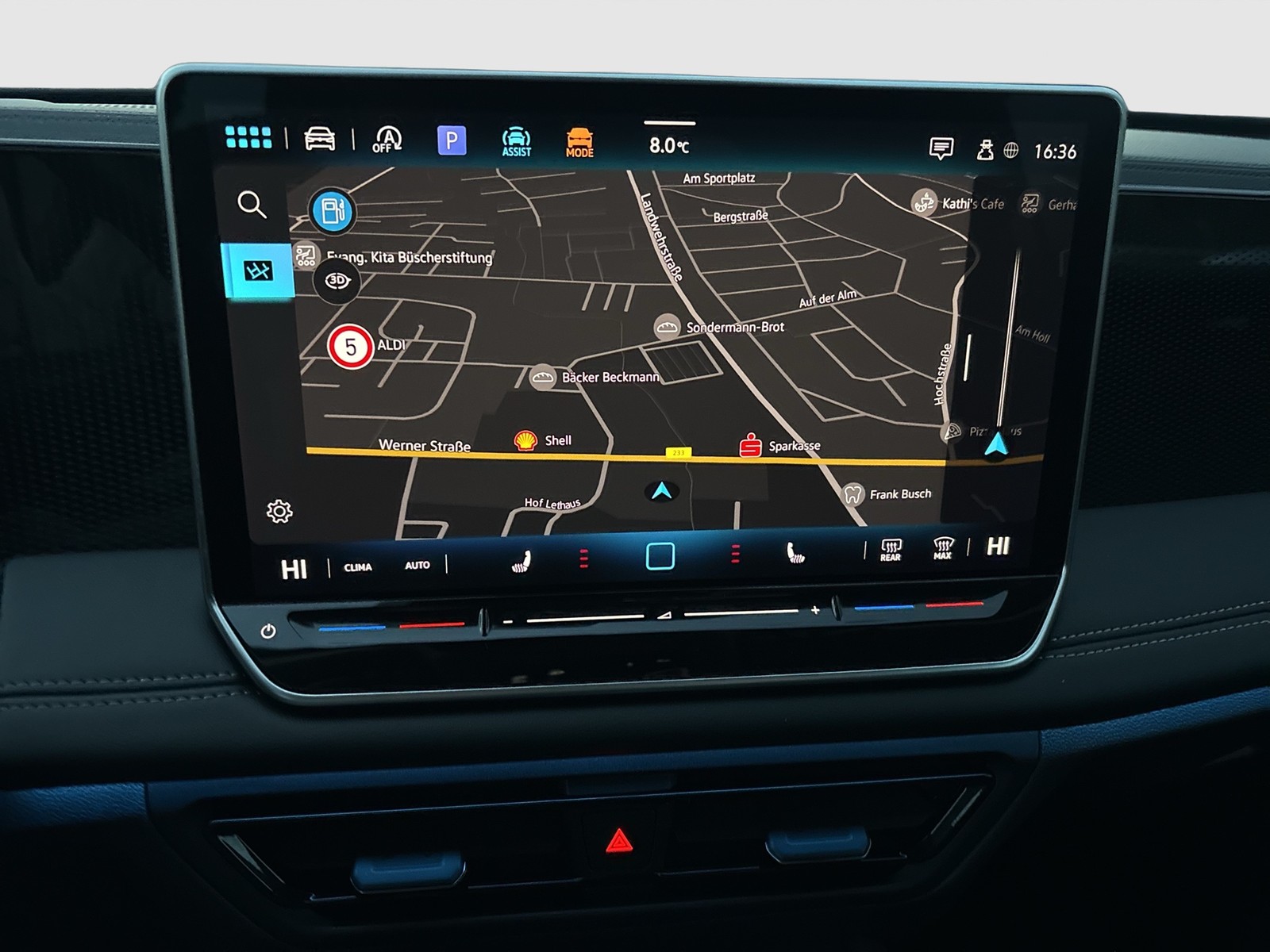 Volkswagen Tiguan 2.0 LIFE 4X4 KAMERA AHK ACC eKLAPPE ALU18