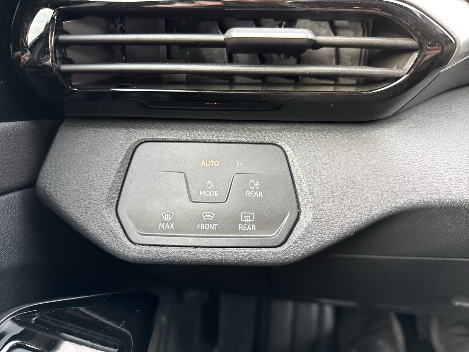 Volkswagen ID.4 Pure Performance CITY ACC LM19 NAVI SITZHEIZUNG