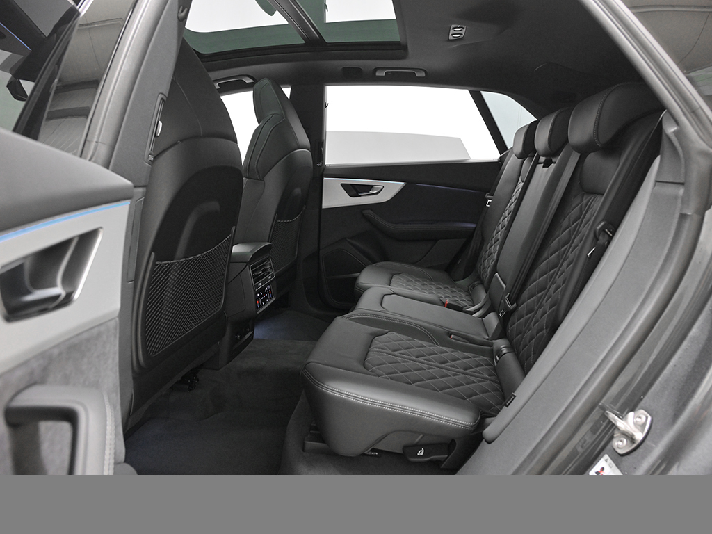 Audi Q8 TDI quattro tiptronic S line Standheizung+AHK+Laser+Pano+Massage+