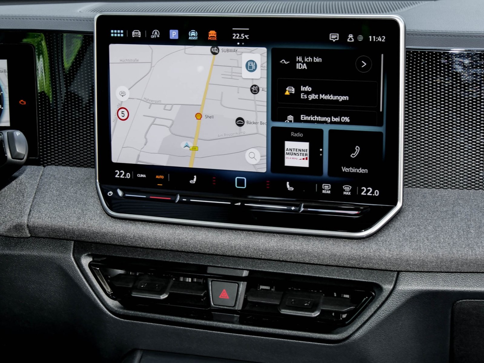 Volkswagen Tiguan 1.5 eTSI NEUES MODELL AHK CAM NAVI SITZHZ