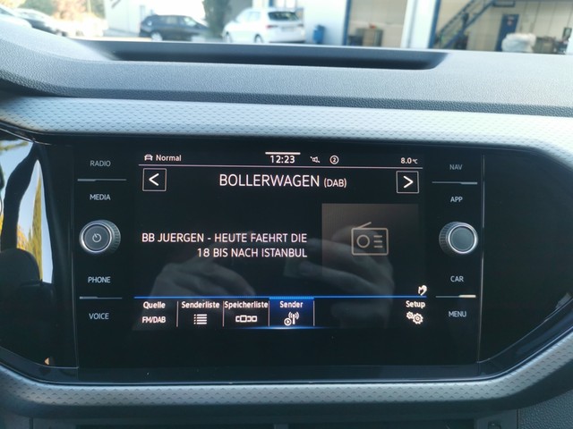 Volkswagen T-Cross 1.0 ACTIVE AHK KAMERA NAVI ALU SITZHEIZ