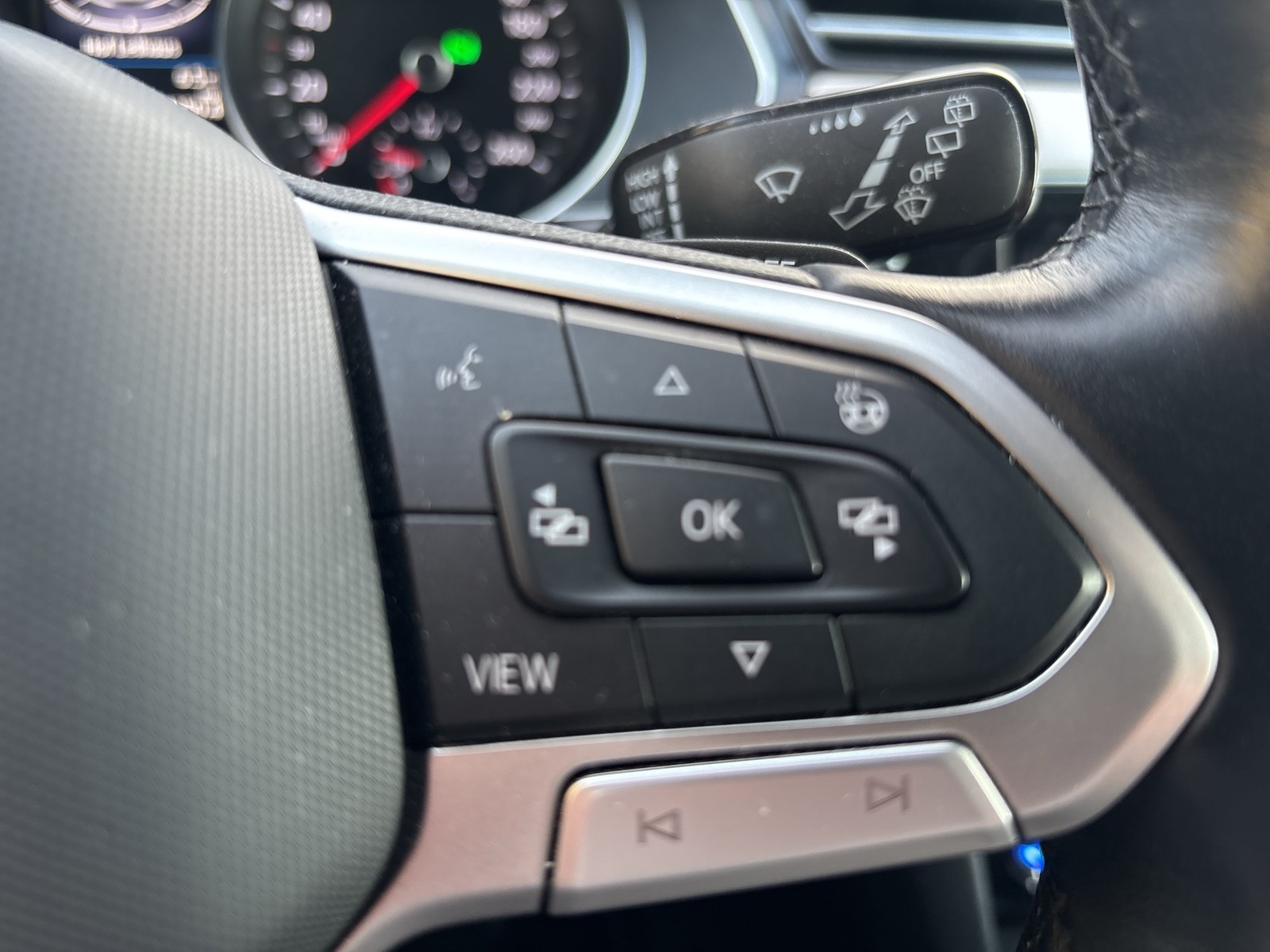 Volkswagen Passat Variant 2.0 ELEGANCE AHK KAMERA NAVI ALU17"