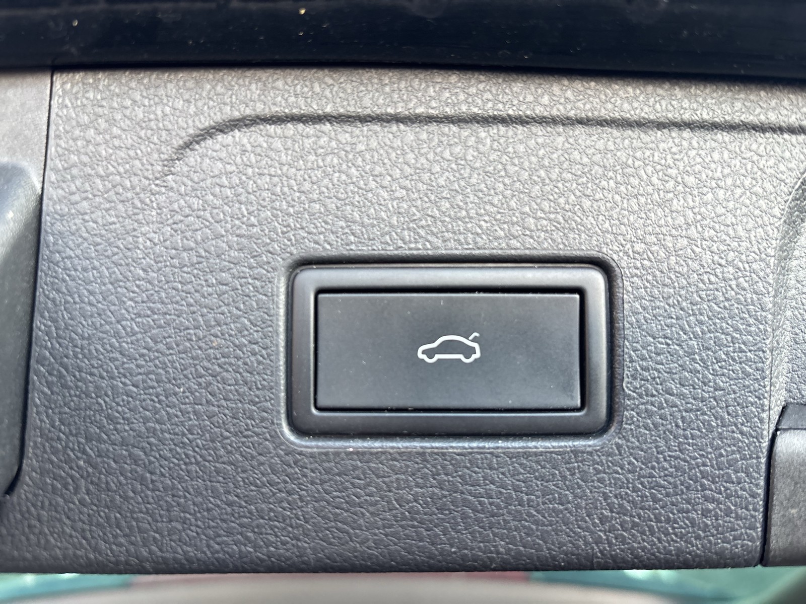 Volkswagen Passat Variant 2.0 ELEGANCE AHK KAMERA NAVI ALU17"