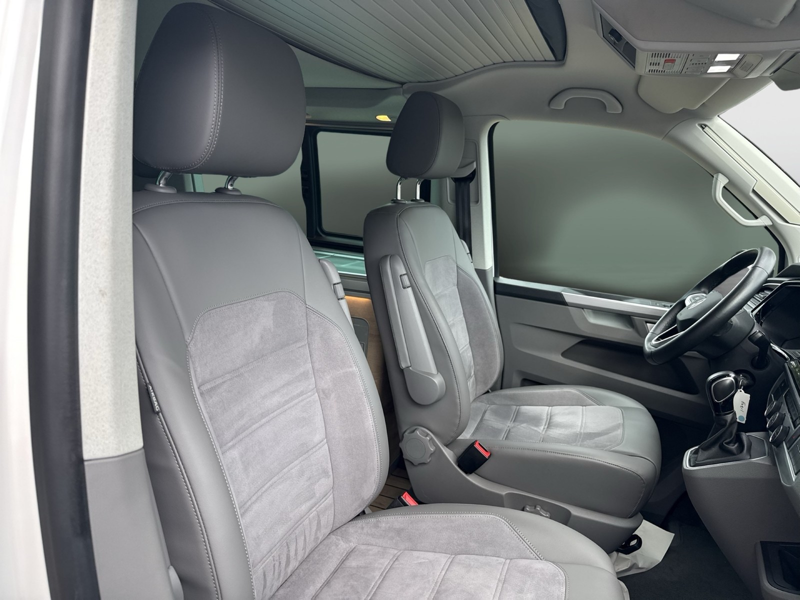Volkswagen T6 California 2.0 T6.1 Ocean 4X4 STANDHZ. AHK