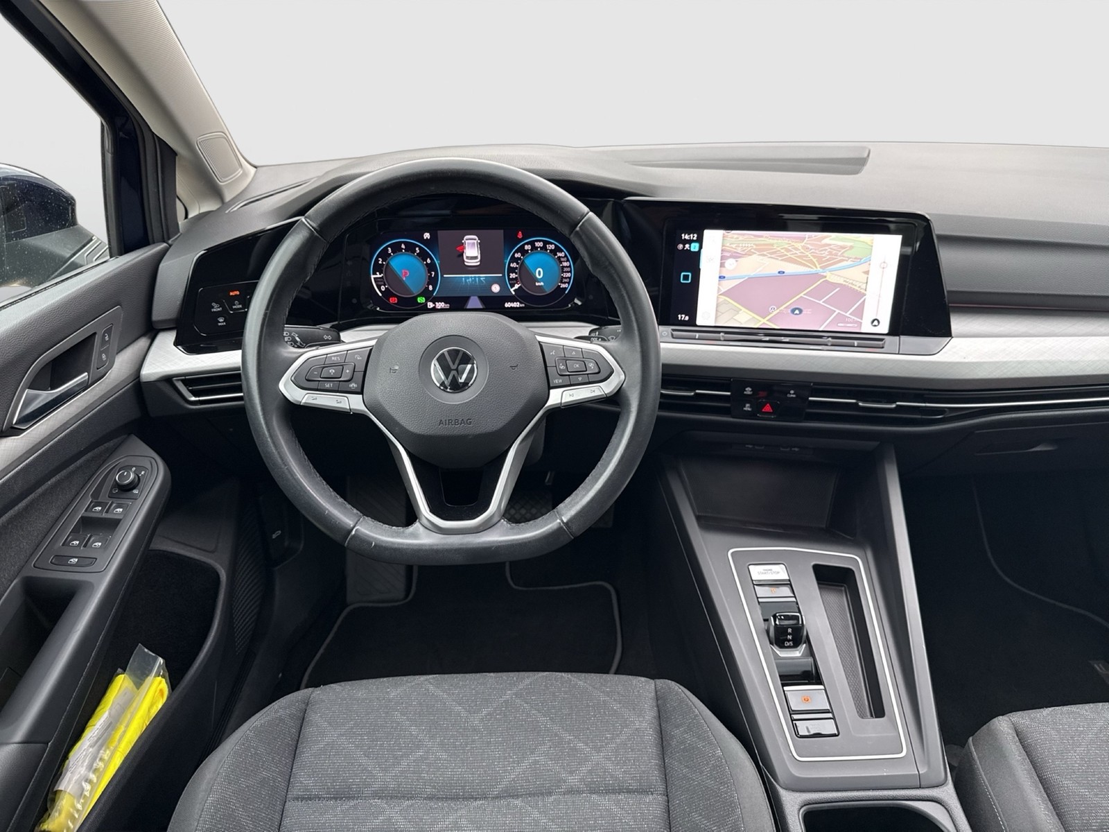 Volkswagen Golf Variant 1.0 eTSI LIFE PANO KAMERA ACC NAVI