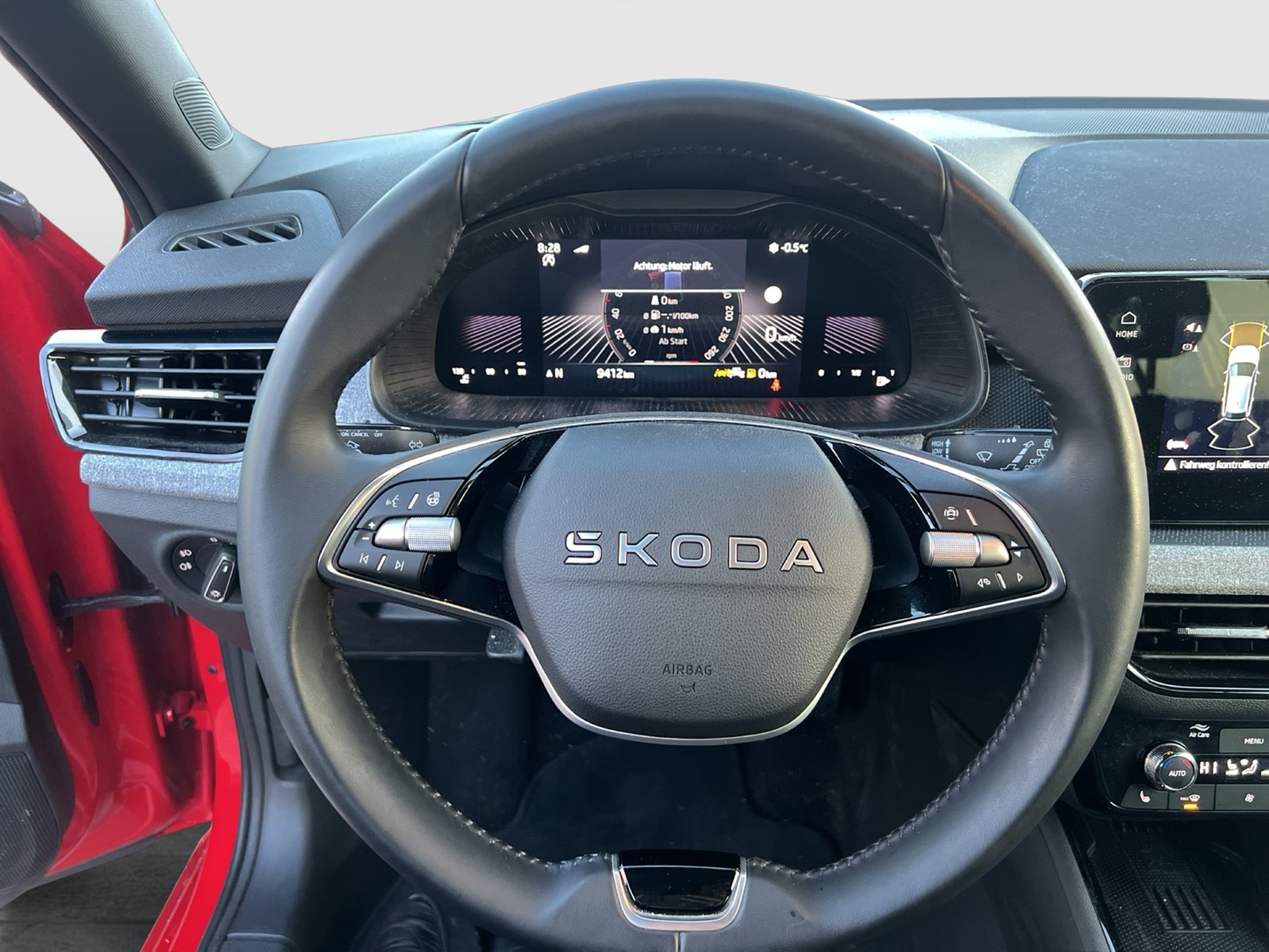 Skoda Scala 1.0 TOUR PANO AHK CAM LM18 CARPLAY SITZHZ.