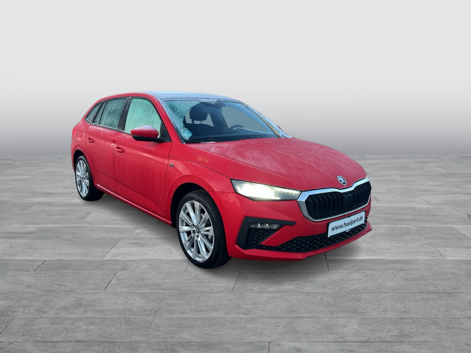 Skoda Scala 1.0 TOUR PANO AHK CAM LM18 CARPLAY SITZHZ.