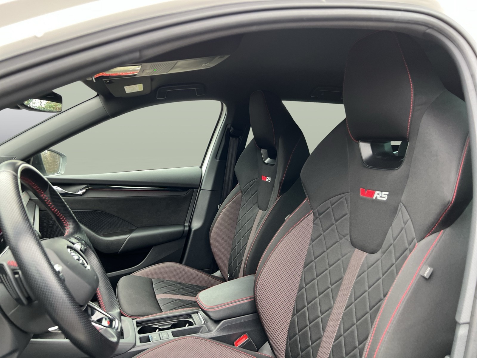 Skoda Octavia Combi 1.4 iV RS CAM LM18 E-KLAPPE MATRIX