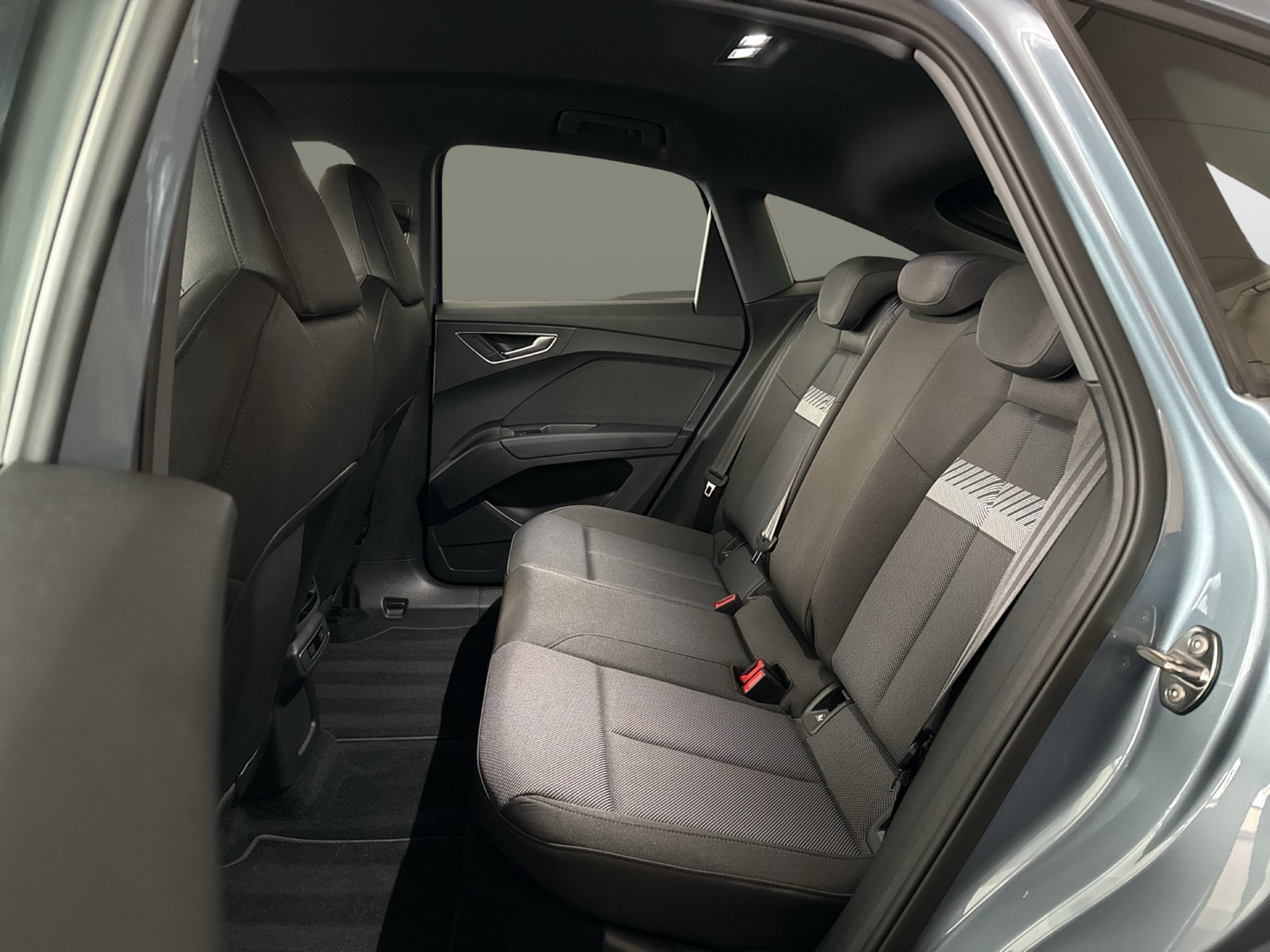 Audi Q4 e-tron Sportback 35 KAMERA HeadUp eKLAPPE NAVI+