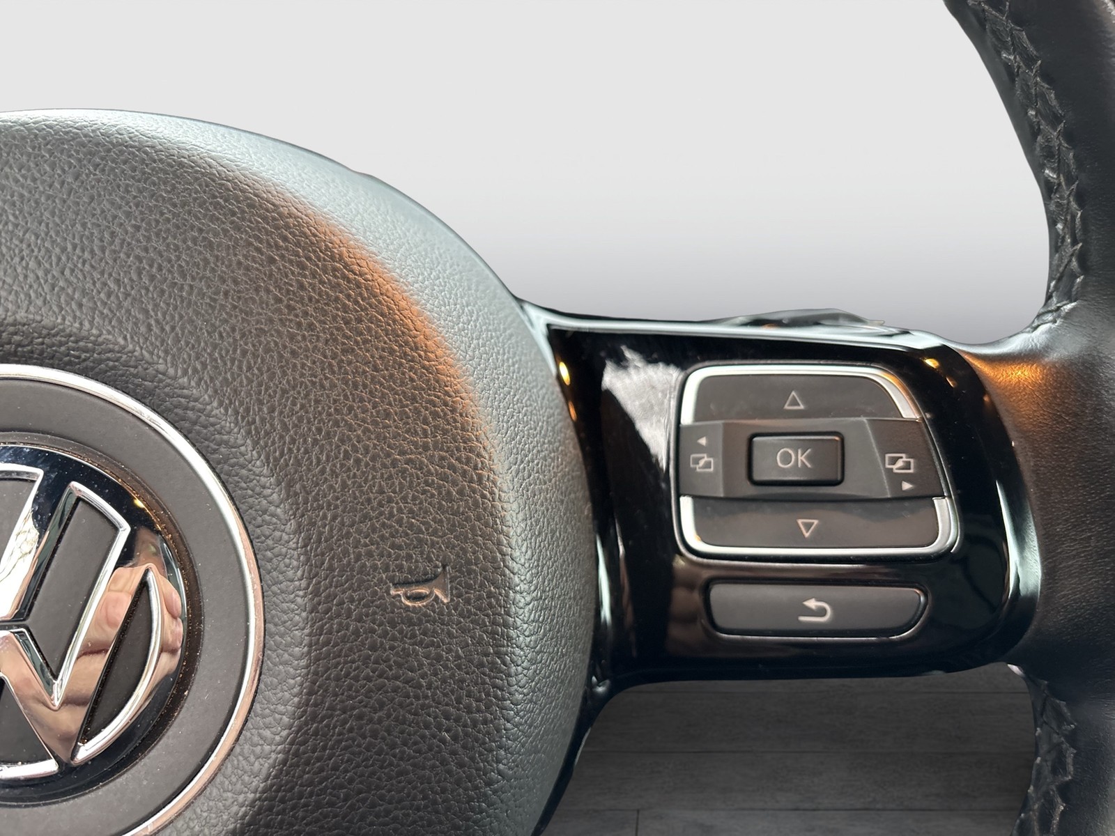 Volkswagen Beetle Cabrio 1.4 SOUND LEDER LM18 NAVI