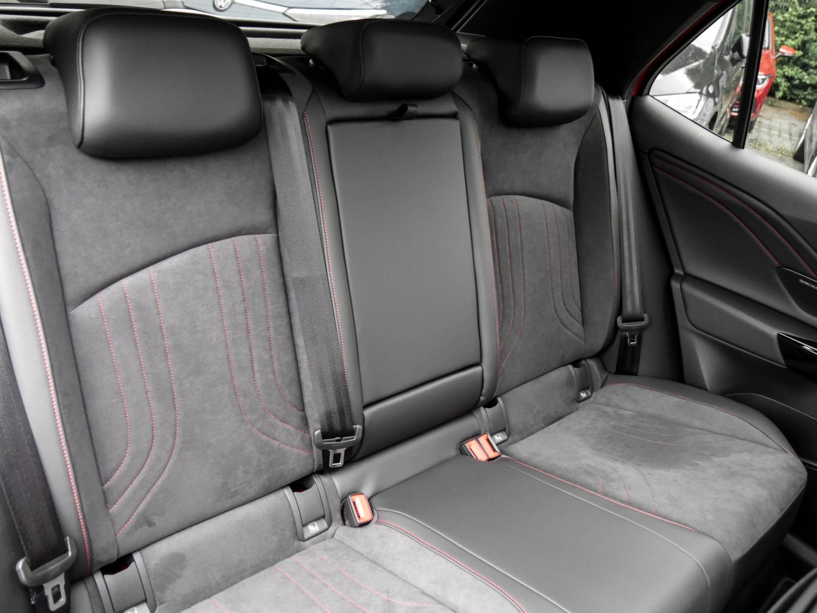 Volkswagen ID.3 GTX PERFORMANCE WÄRMEPUMPE PANO 360CAM LM20