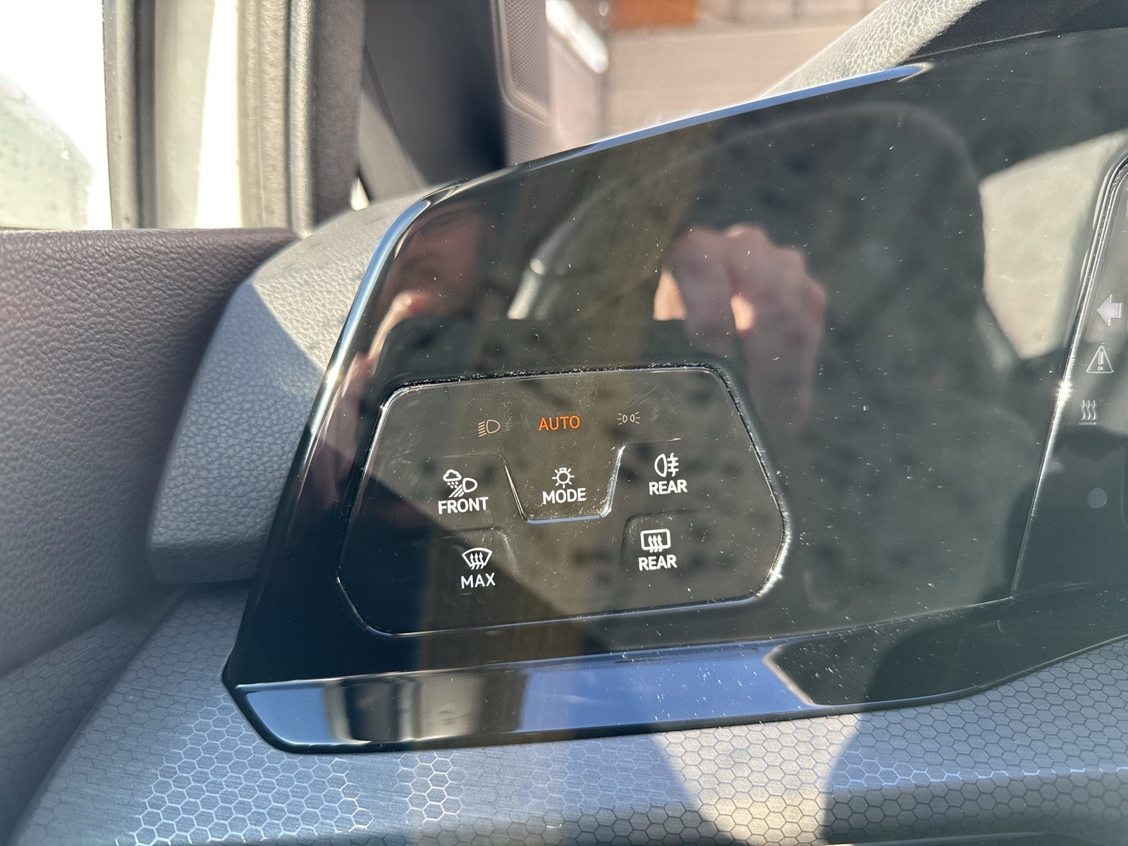 Volkswagen Golf VIII 2.0 GTI CARPLAY LM17 SPORTFAHRWERK