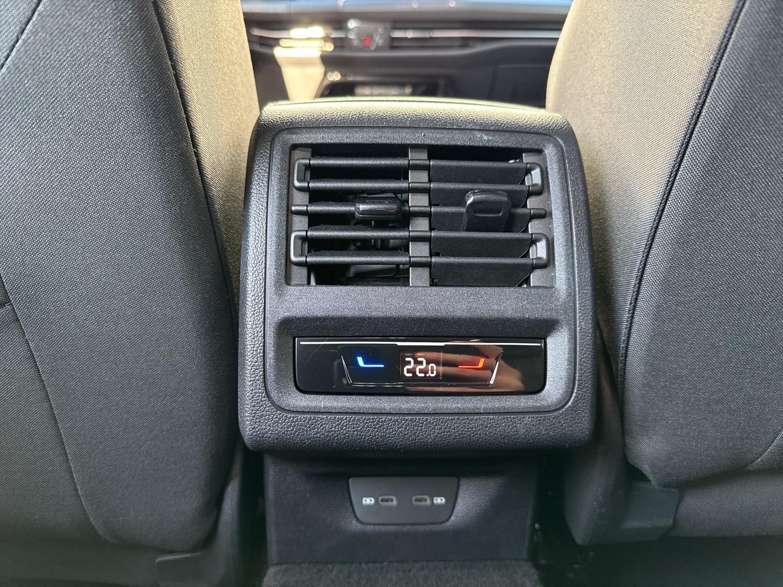 Volkswagen Golf VIII 2.0 GTI CARPLAY LM17 SPORTFAHRWERK