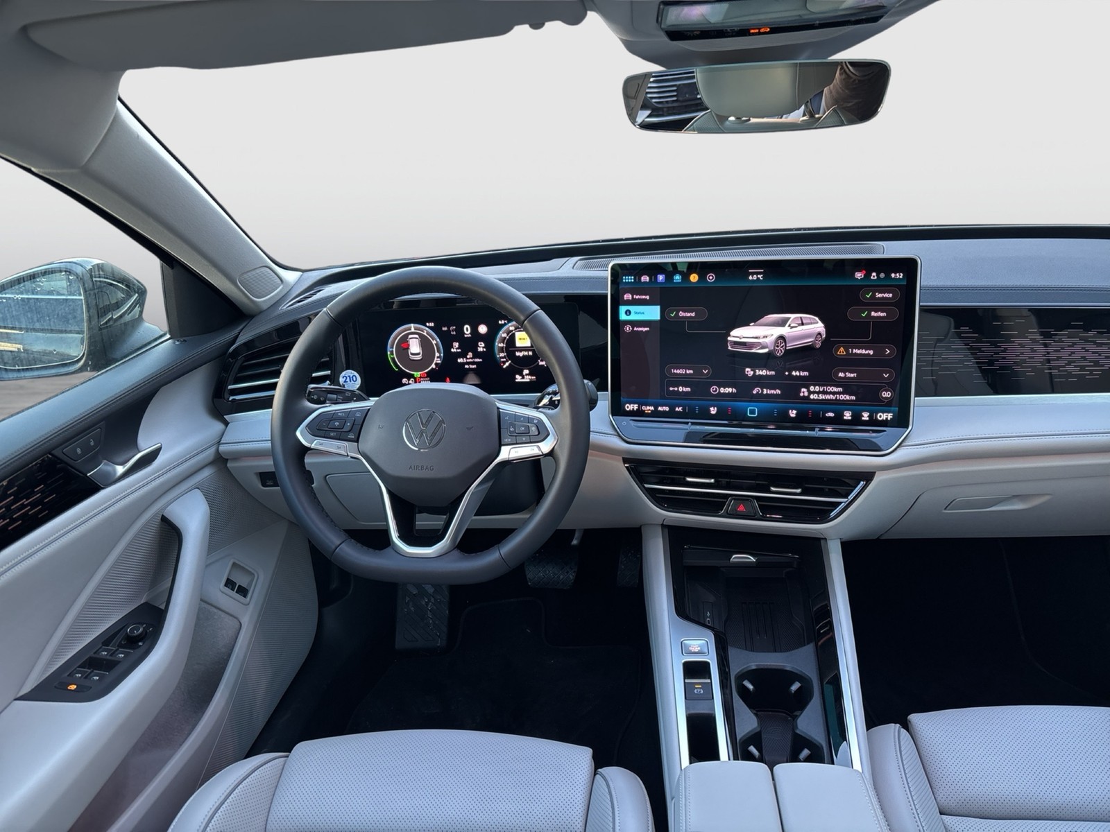 Volkswagen Passat Variant 1.5 HYBRID ELEGANCE LEDER AHK CAM