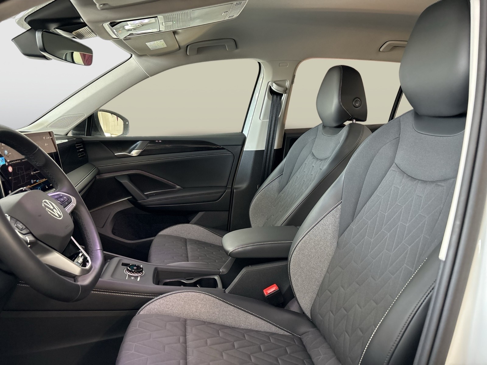 Volkswagen Tiguan 2.0 ENERGY AHK 360°CAM ACC E-KLAPPE NAVI