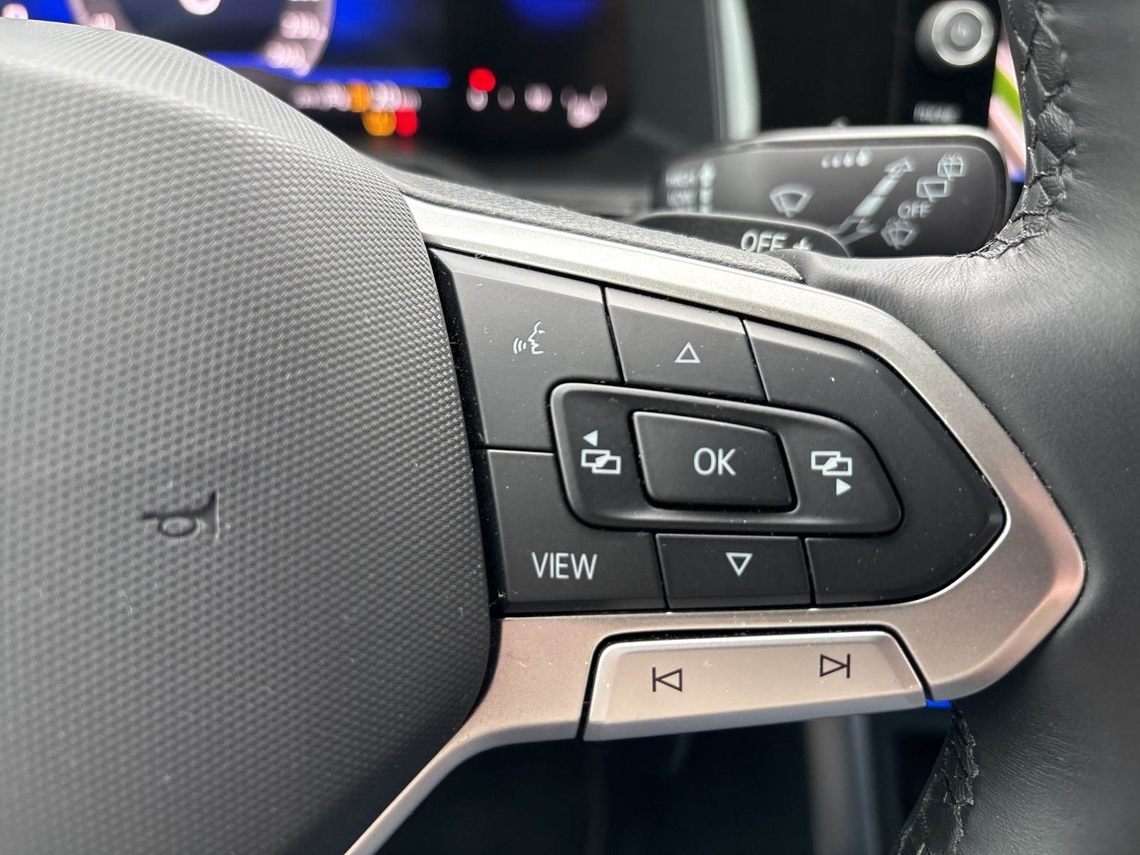 Volkswagen Taigo 1.0 LIFE CAM ACC NAVI ALU CARPLAY SITZHEIZ