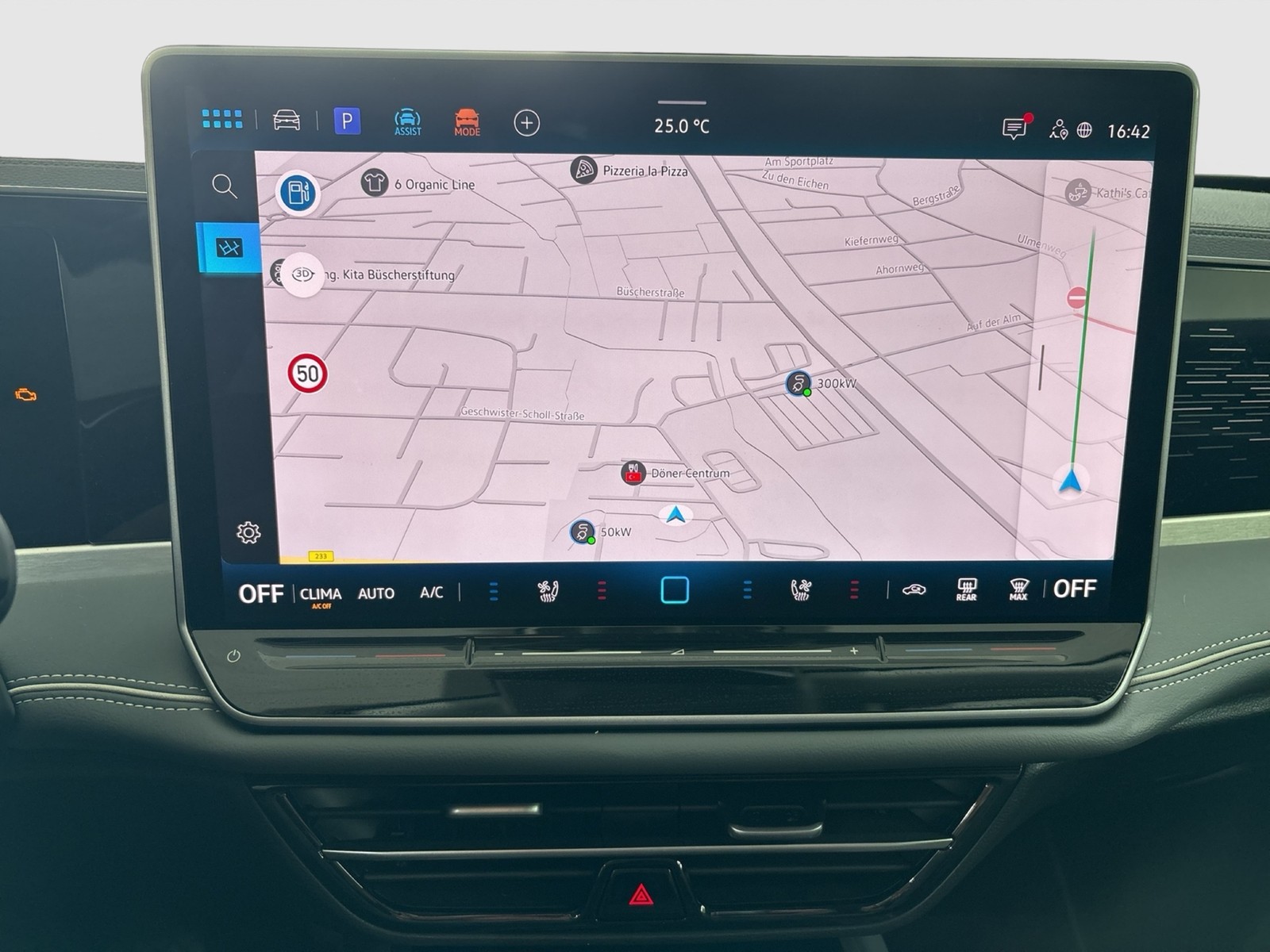 Volkswagen Passat Variant 1.5 HYBRID ELEGANCE LEDER AHK ACC